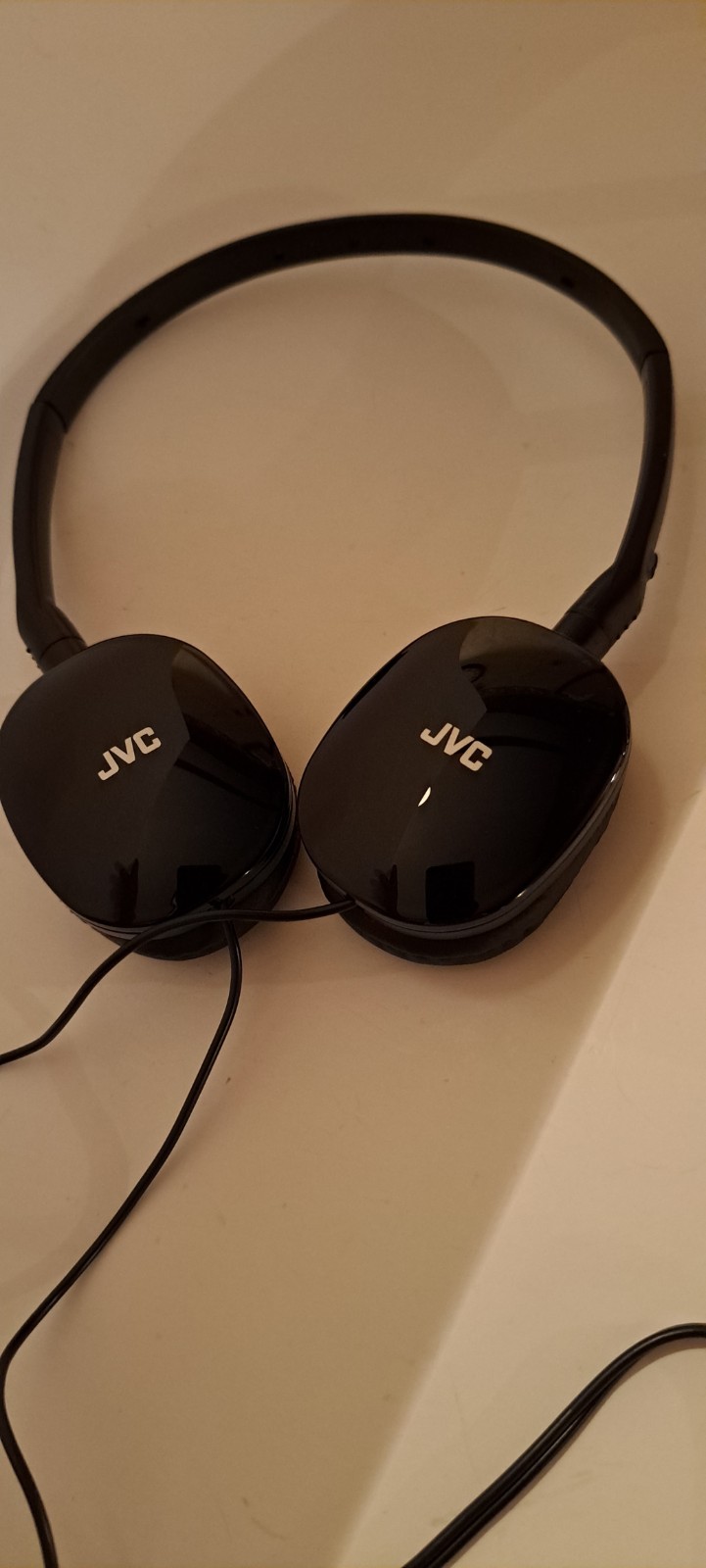 JVC Flats On-Ear Wired Headphones 30mm Driver Black
