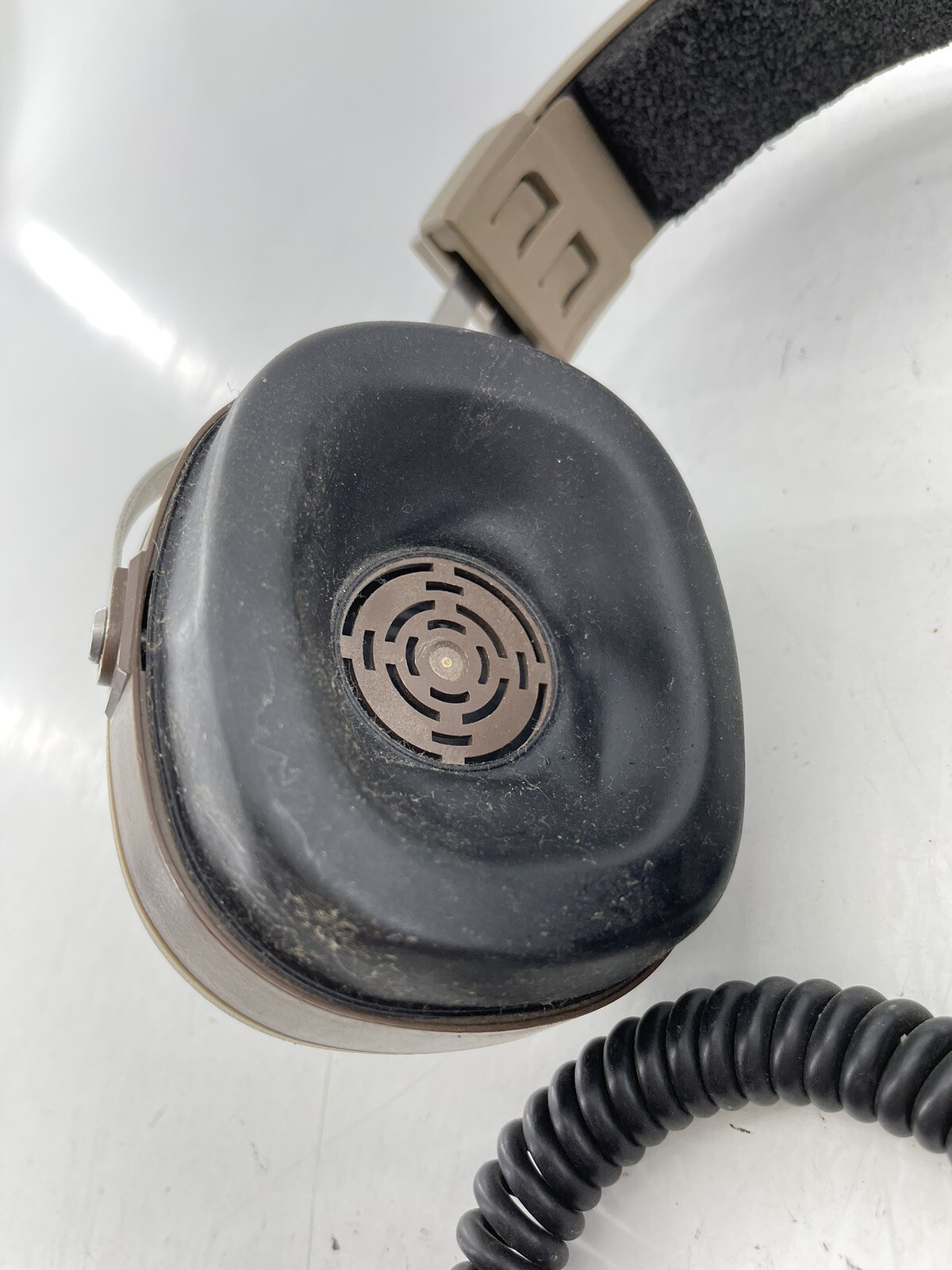 Vintage Radio Shack Realistic PRO 20 Headband Over Ear Headphones