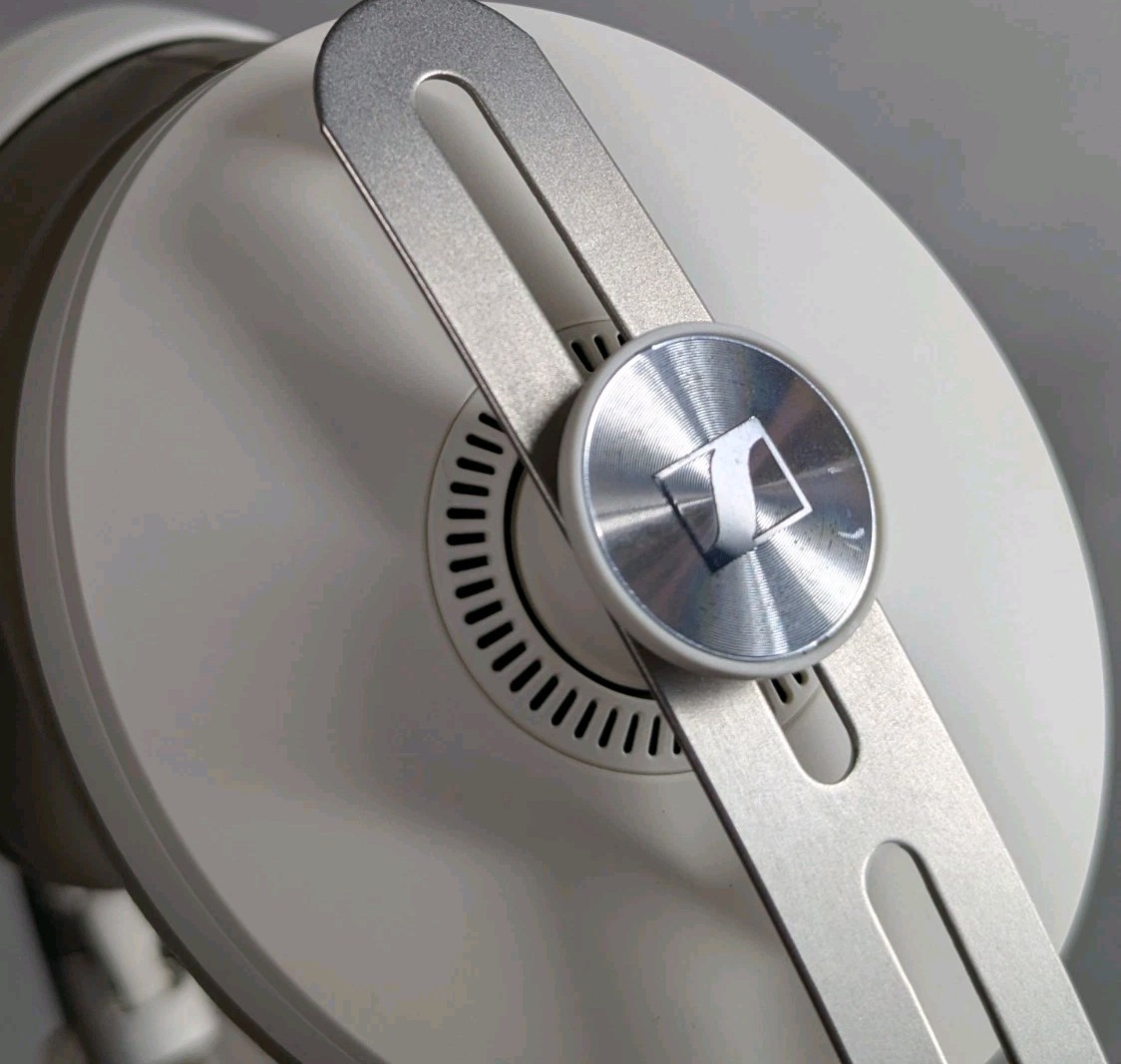 Sennheiser Momentum Wireless 3 M3AEBT Gray White Used Tested Working