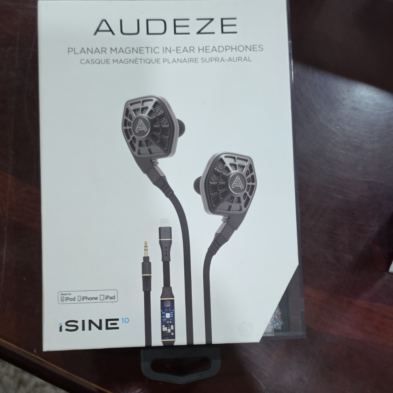 Audeze iSINE 10 Planar Magnetic In-Ear Earbuds w/ Lightning & 3.5mm Mic