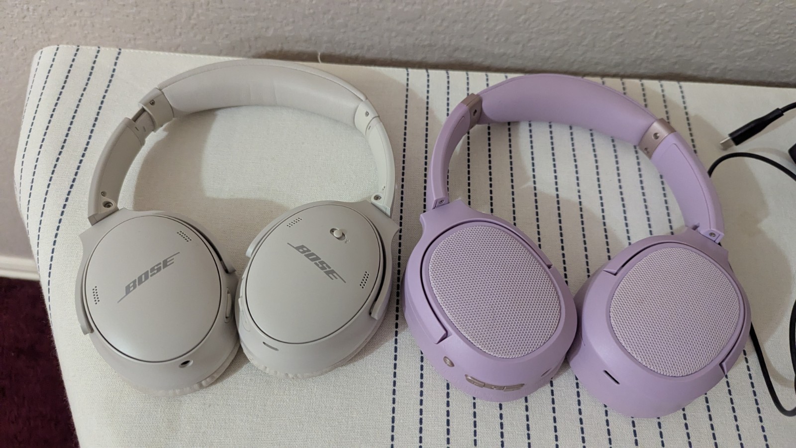Bose QuietComfort 45 Noise Cancelling Wireless Headphone-White/ See Description