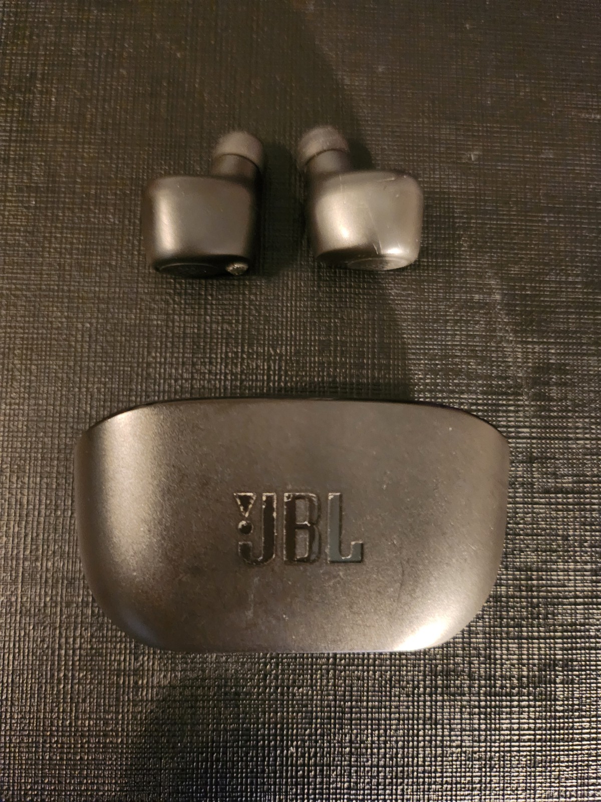 Jbl Wireless Earbuds With Charging Case