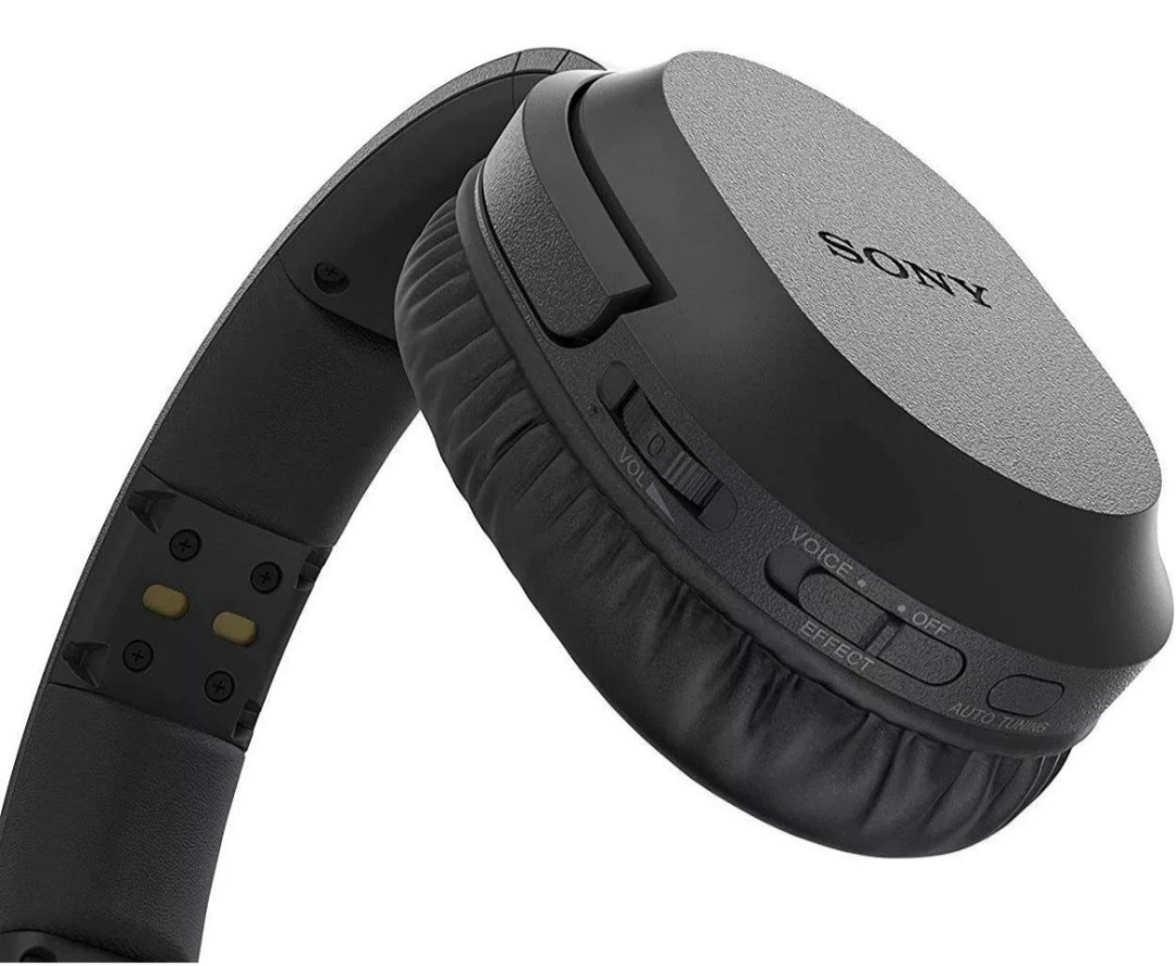 ?Sony Wireless Headphones Great for TV Watching with Transmitter Dock