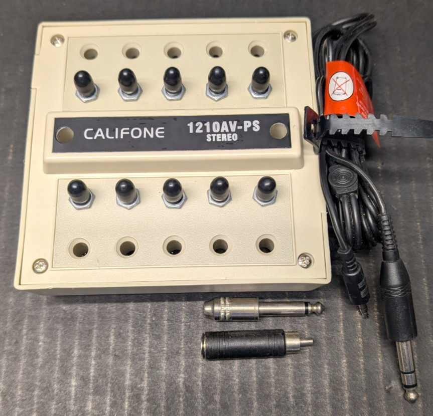 Califone 1210AV-PS 10 Station Jackbox with Adapters