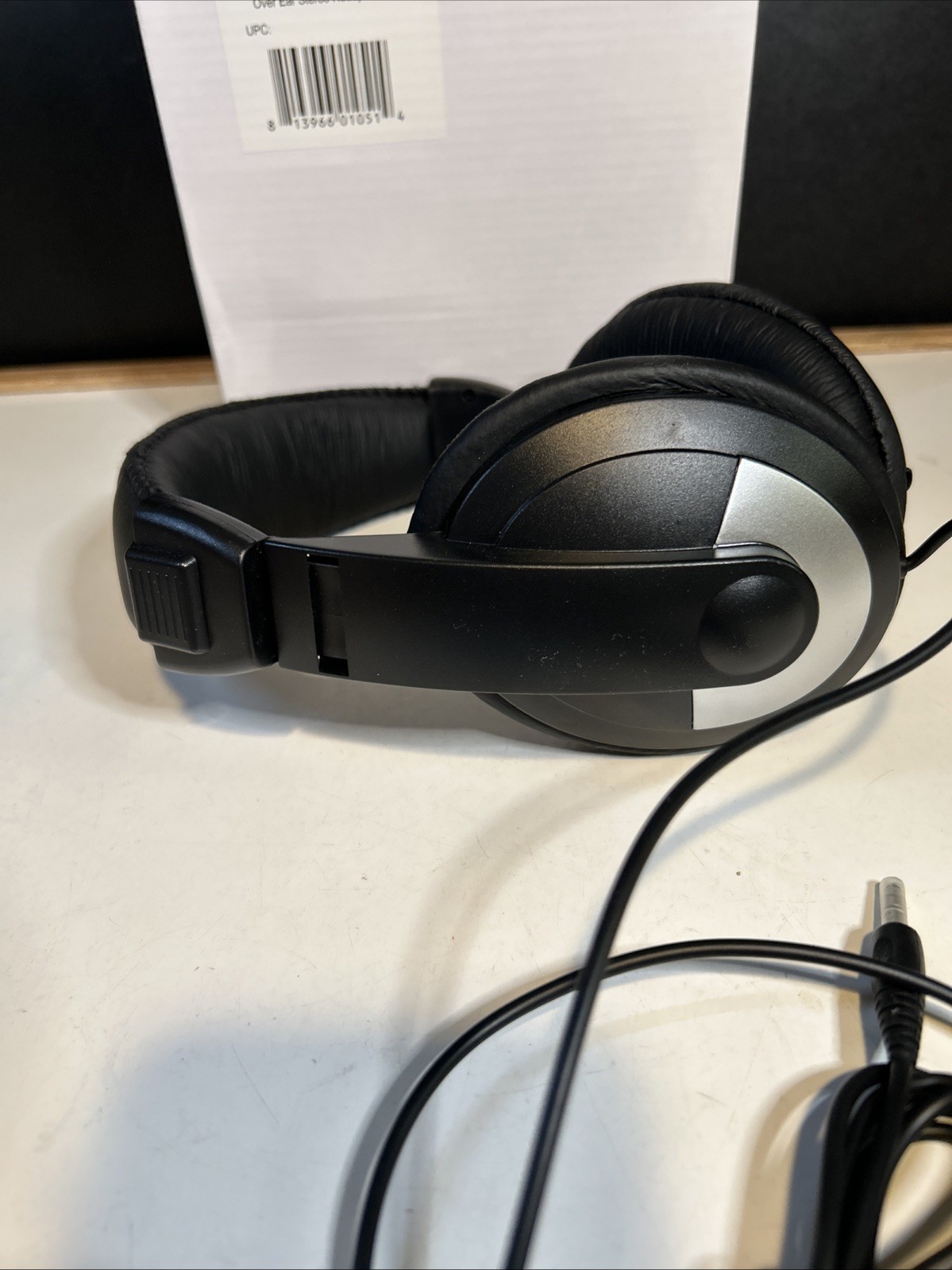 Synchrotech Over Ear Stereo Headphones GC-MM-HEADPHONE NOS