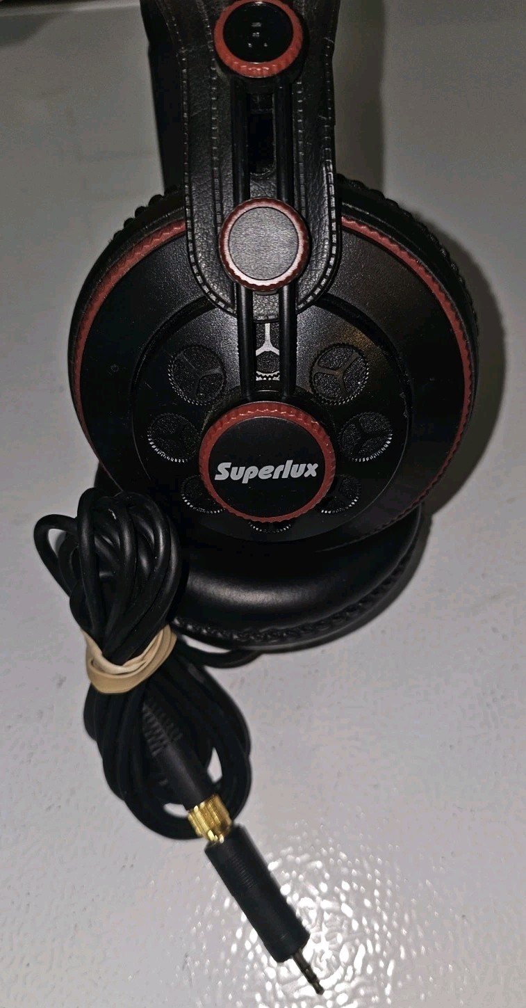 Superlux HD 681 – Dynamic – Semi-Open – Headphones – DJ Over Ear – Professional