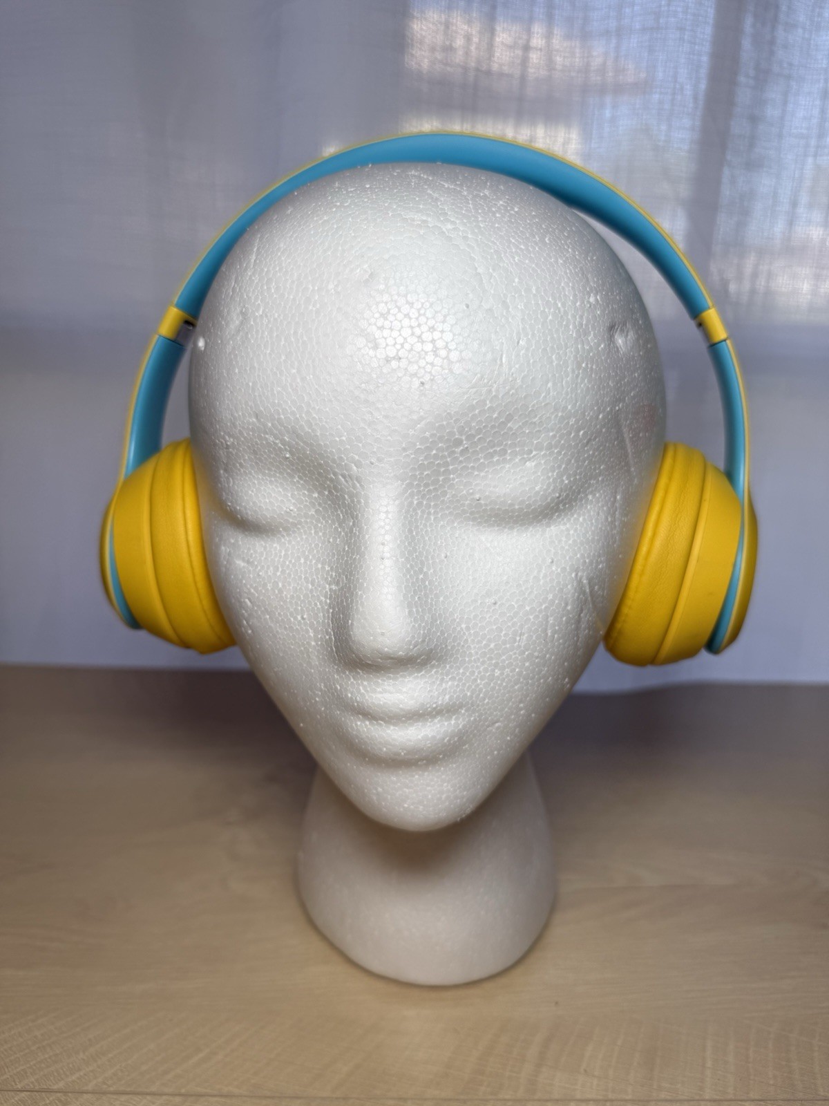 Beats by Dr. Dre Beats Solo3 Wireless On-Ear Headphones Yellow Blue Read!