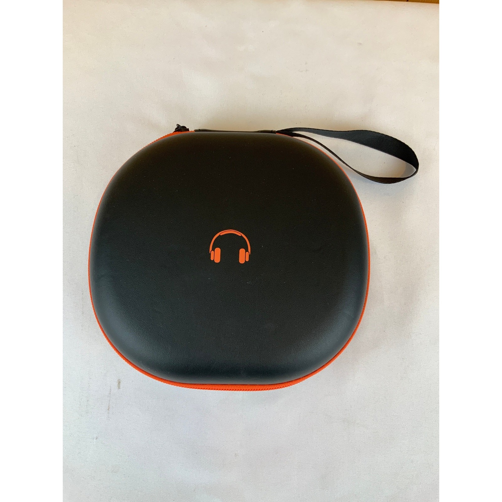 JBL Tune 720BT, Over The Ear Headphones, With Case, Blk.