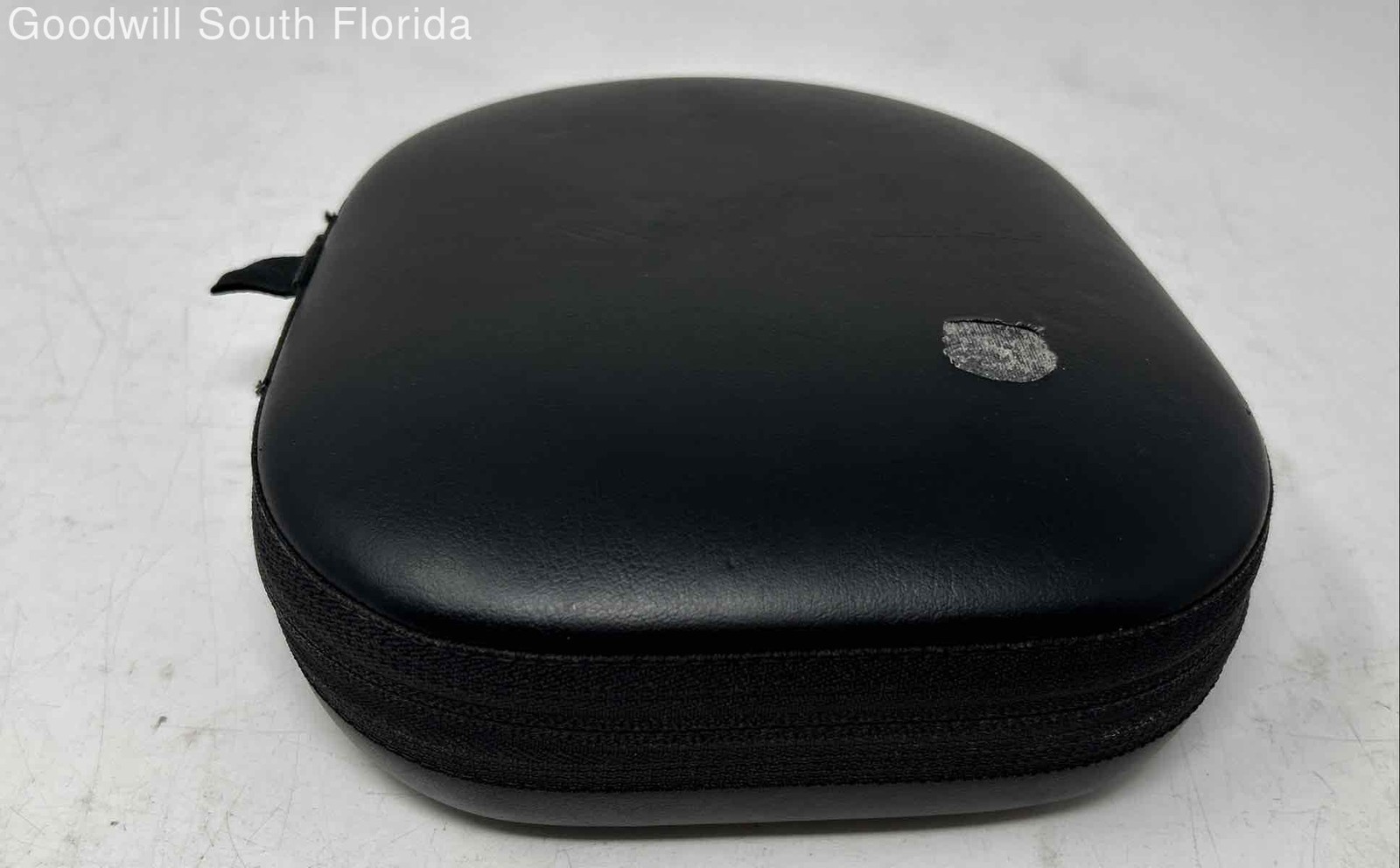 Bose Black Adjustable Headband Wired Over Ear Headphone With Case NCL