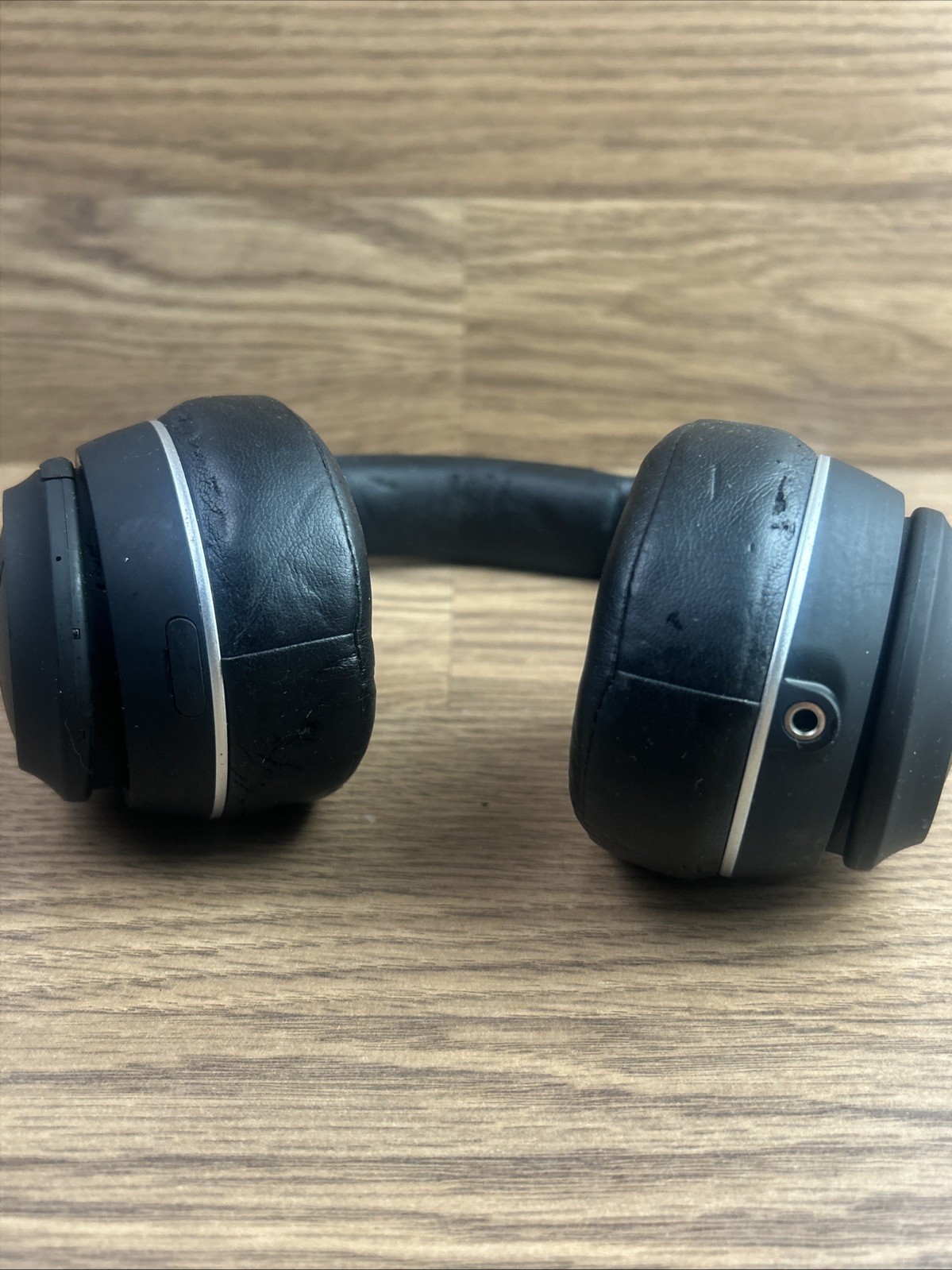Tribit XFree Tune Wireless Over-Ear Headphones – Deep Black (IC-BTH70)