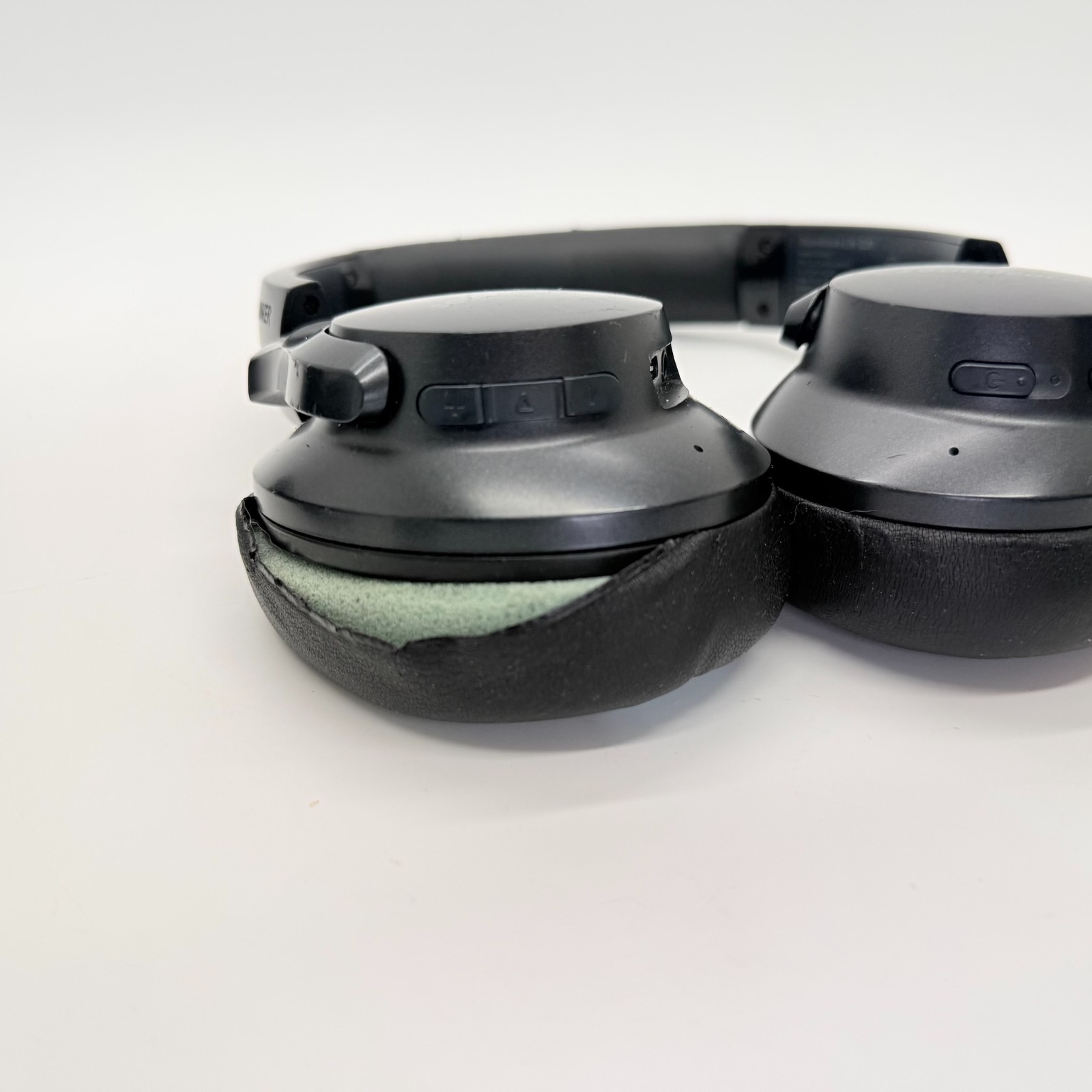 Anker Soundcore Life Q20 Over the Ear Wireless Bluetooth Headphones – PAD WEAR