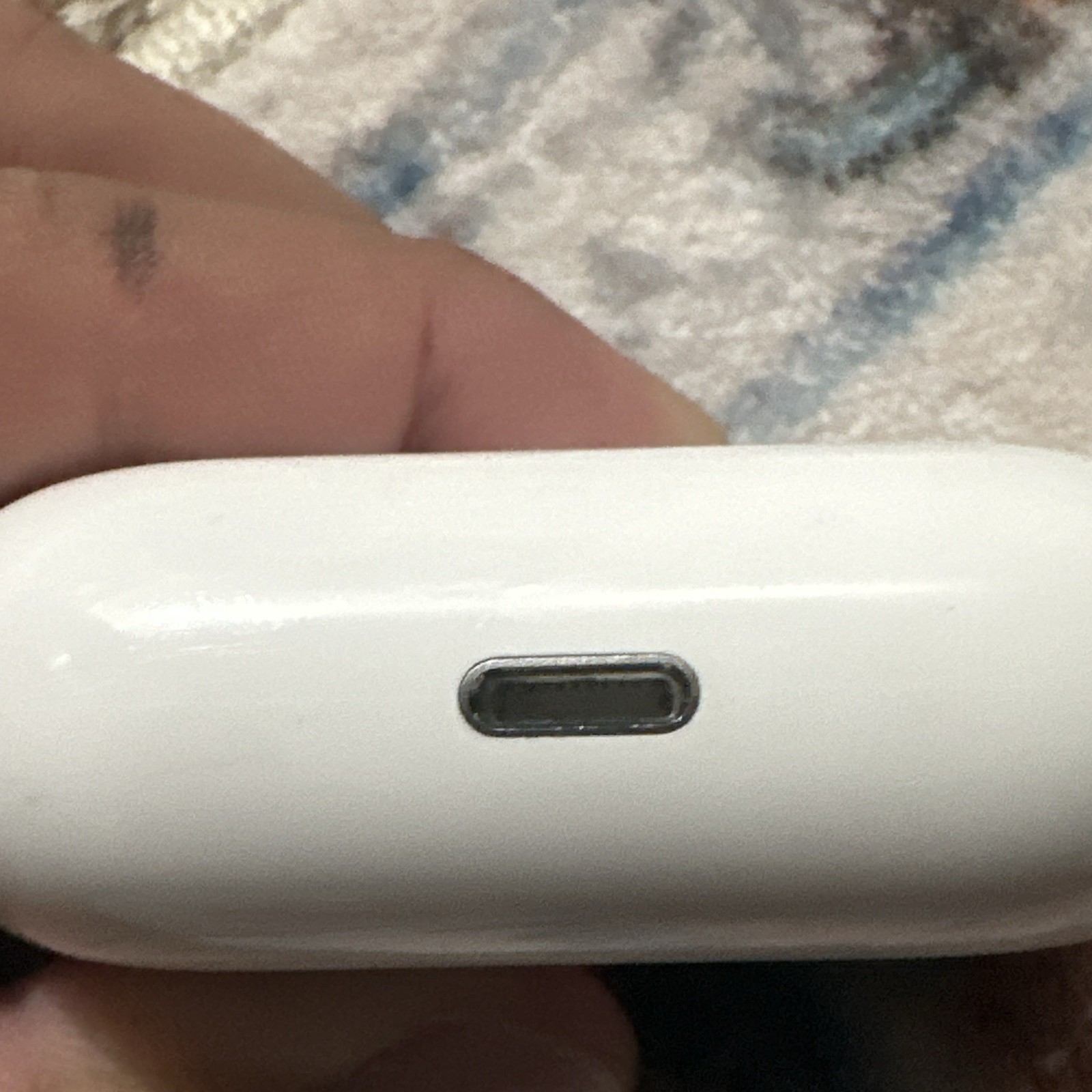 Apple AirPods Pro (2nd Gen) White Bluetooth Earbuds w/ USB-C Case ANC