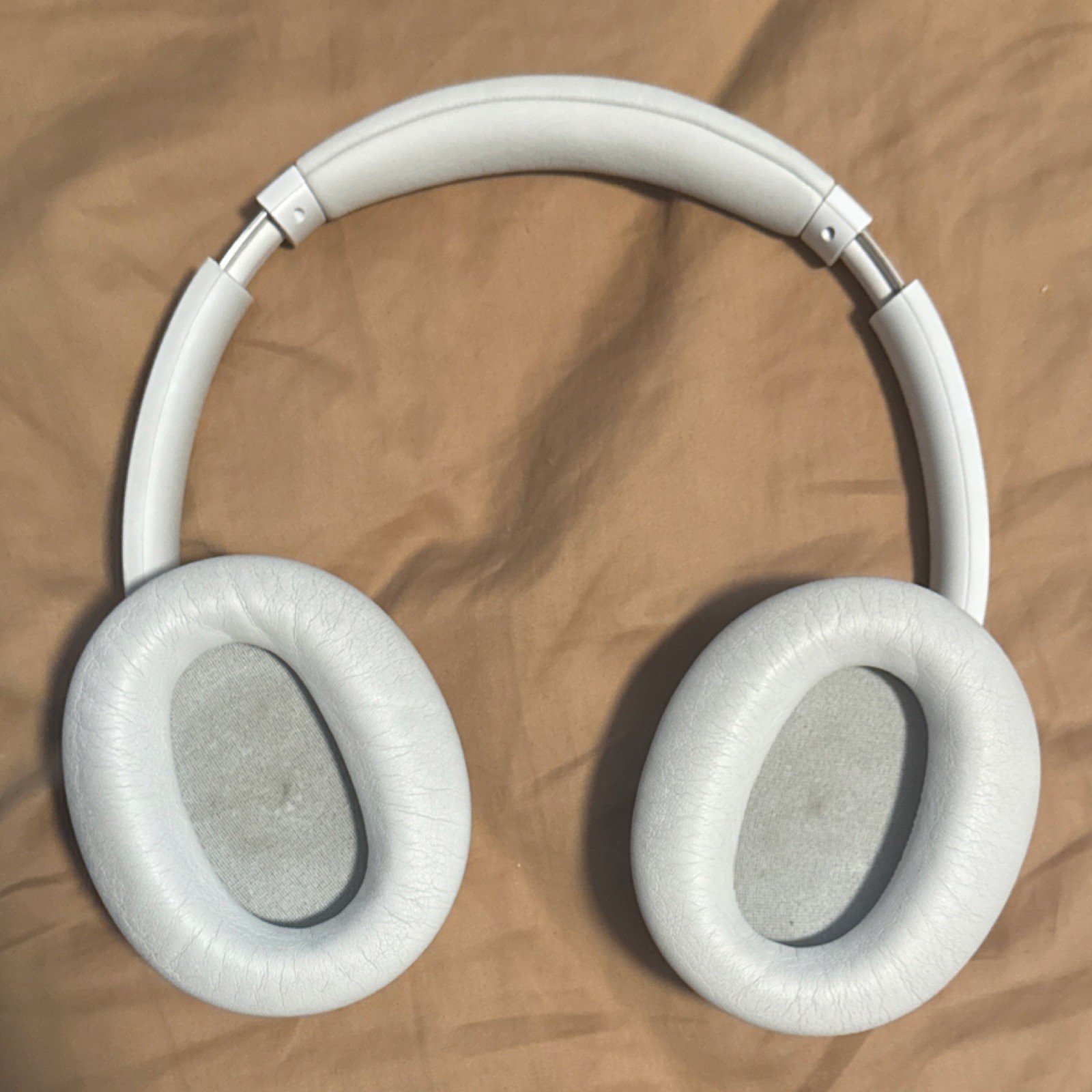 Sony WH-CH720N Noise Cancelling Headband Headphones White Multi-Point Over-Ear
