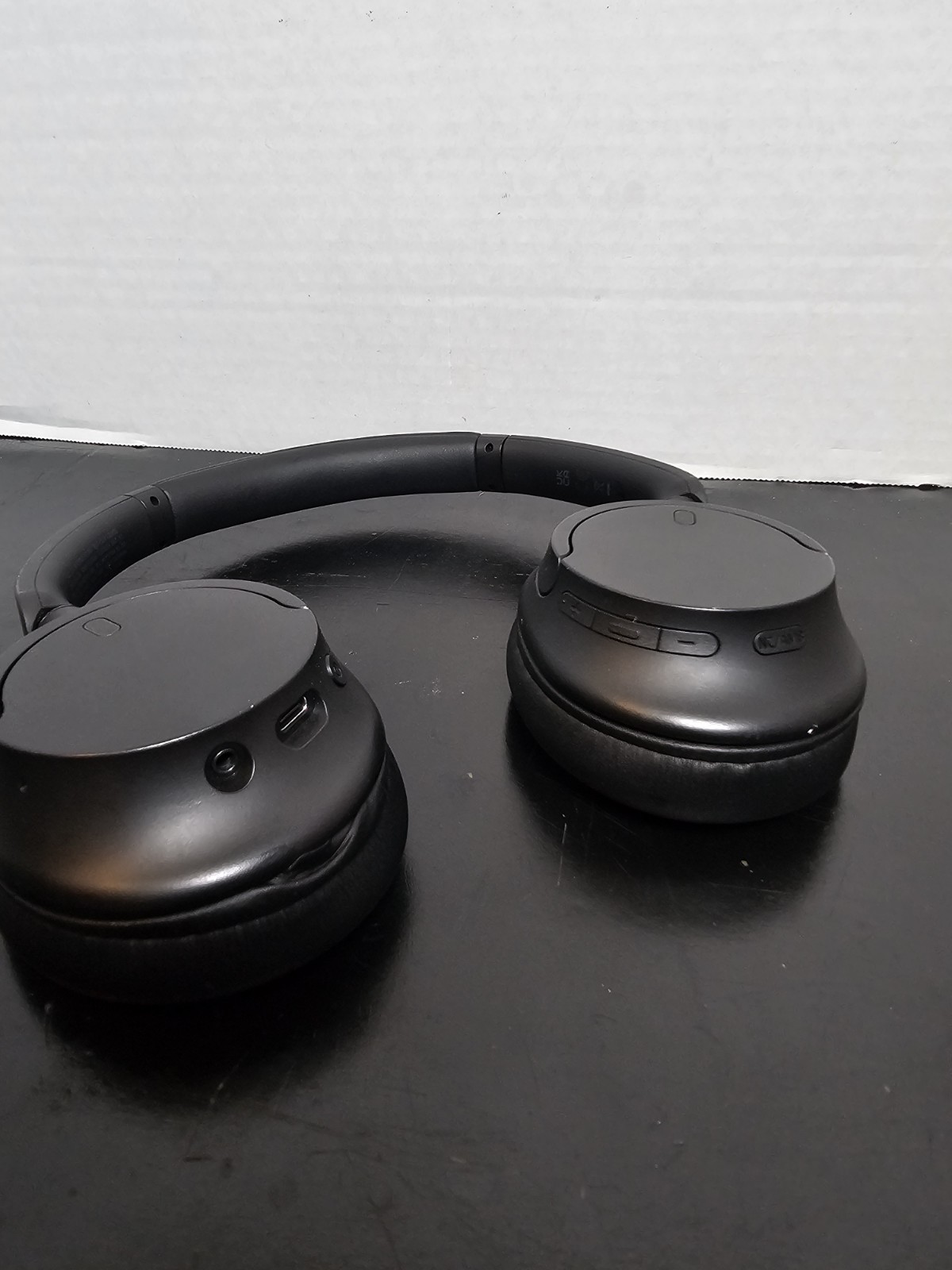 Sony WH-CH720N Wireless Over-Ear Headphones – Black – Good