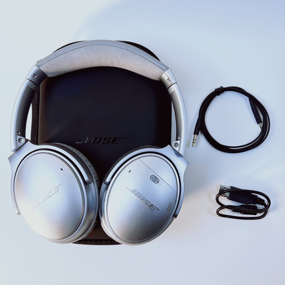 Bose QuietComfort QC 35 I Noise Cancelling Bluetooth Headphones QC35 i Silver
