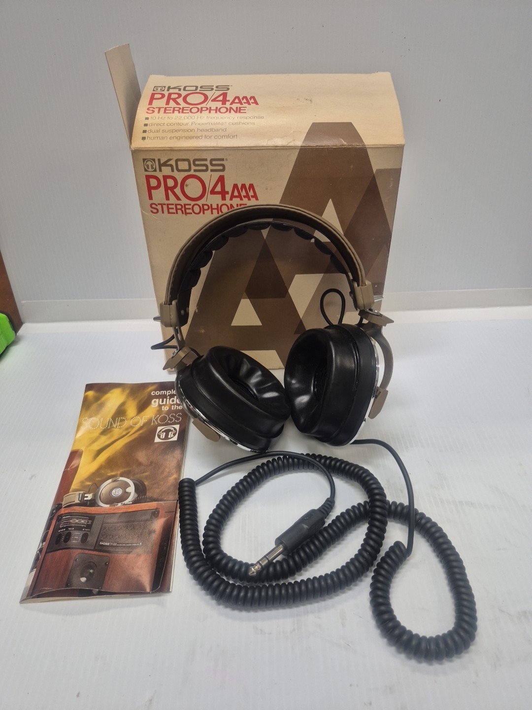 KOSS PRO 4AAA Professional Headphones Vintage USA Made CLEAN Working