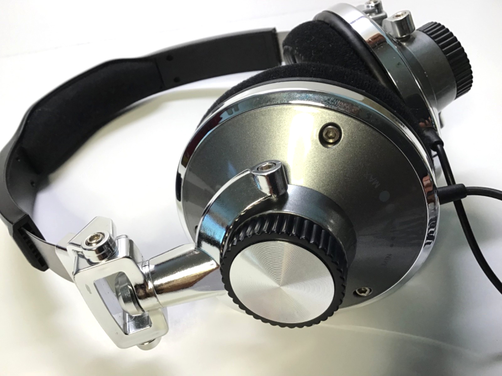 SOMIC #EFi-83 ANALOG AUDIO HEADPHONES 50mm DRIVERS – W/EXTENSION & JACK ADAPTER