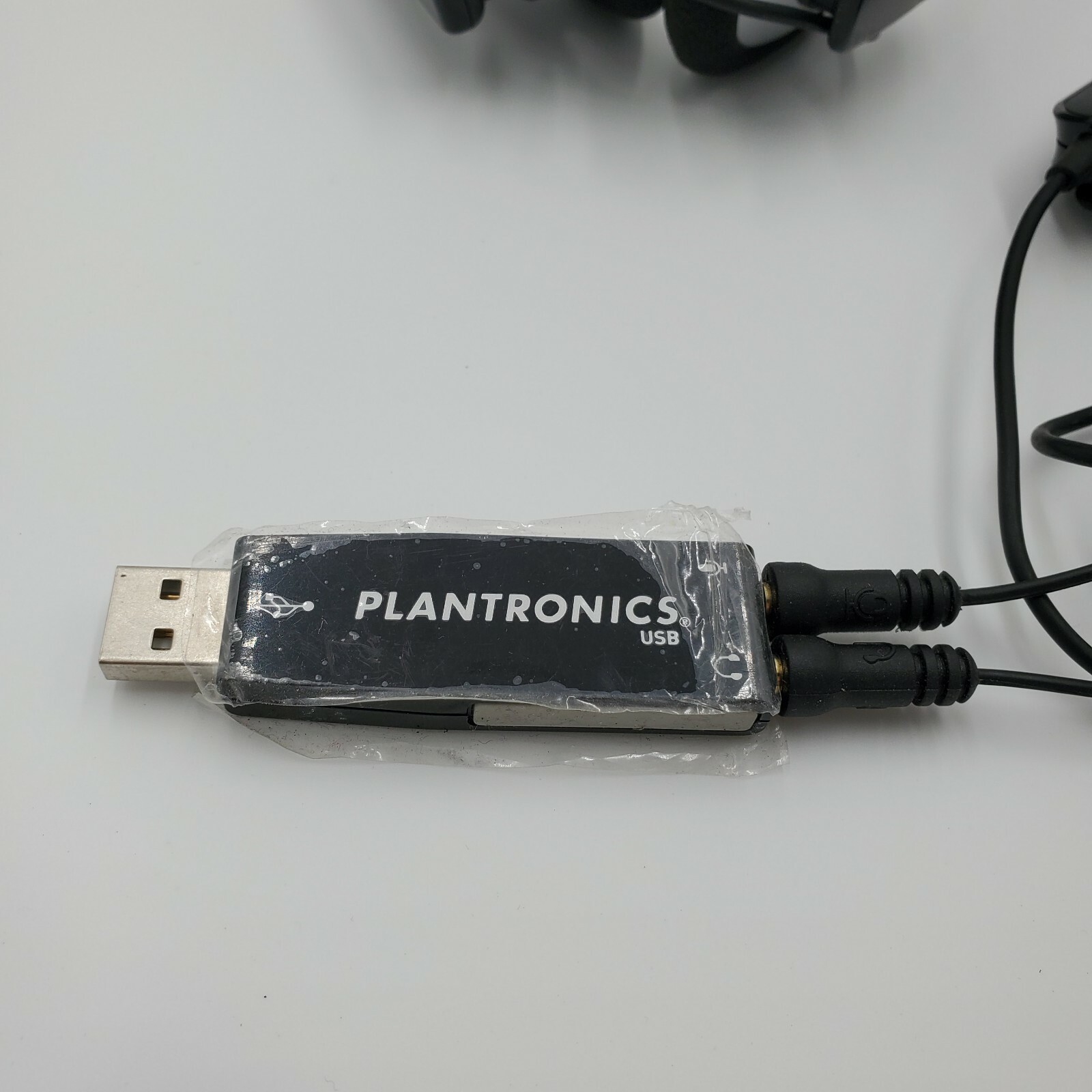Plantronics .Audio 625 USB Stereo Headset Mic Dual 3.5mm Jack USB Adapter Analog