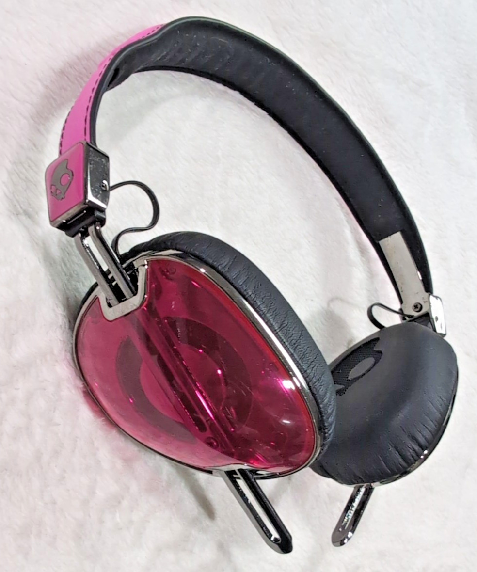 OPEN BOX – Skullcandy Navigator On-Ear Headset w/ Mic-PINK RUBY RED – S&H PAID