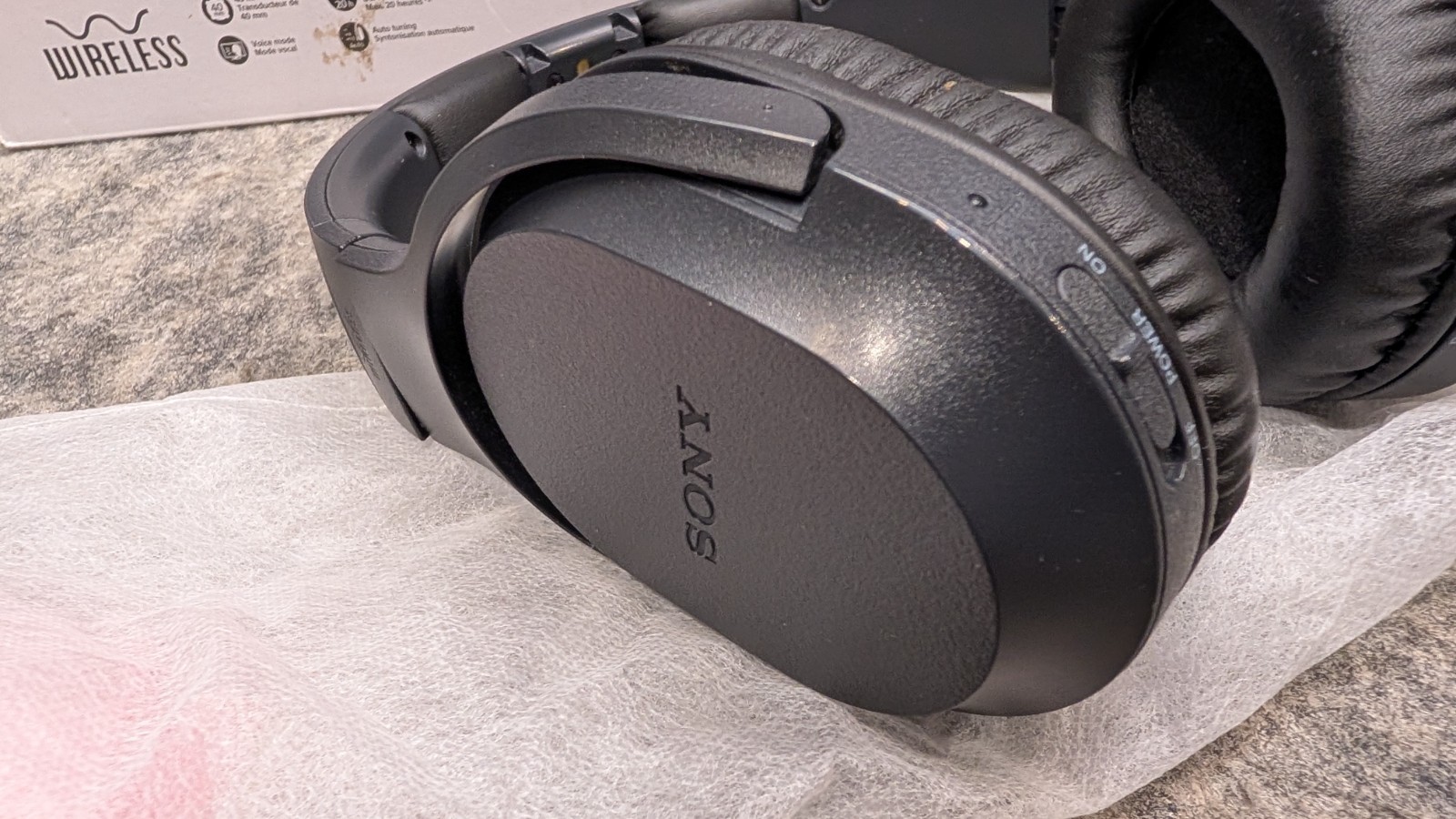 Sony WH-RF400 Wireless Home Theater Headphone System for TV – No Adapter