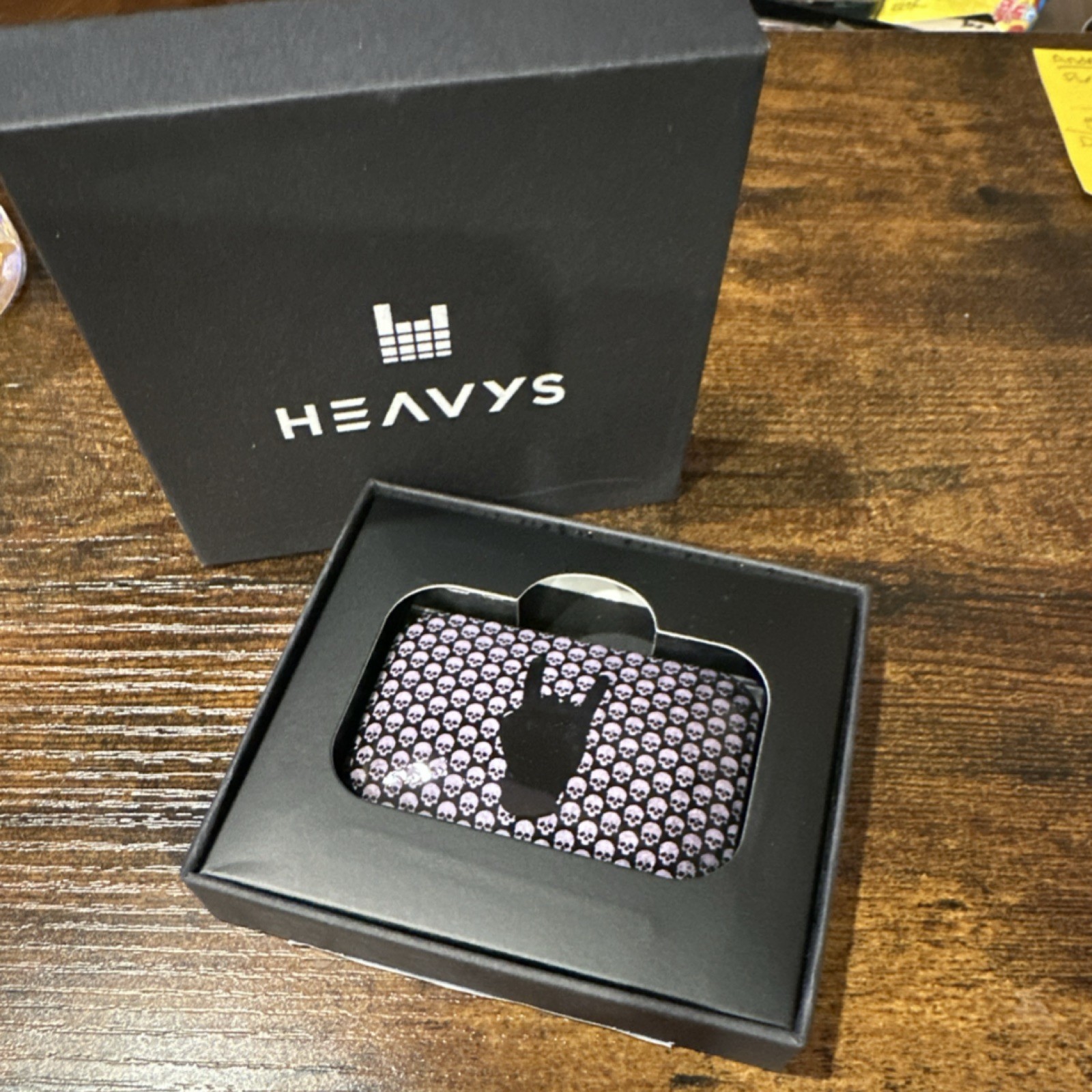 HEAVYS H1E SHELLS – Horns Up