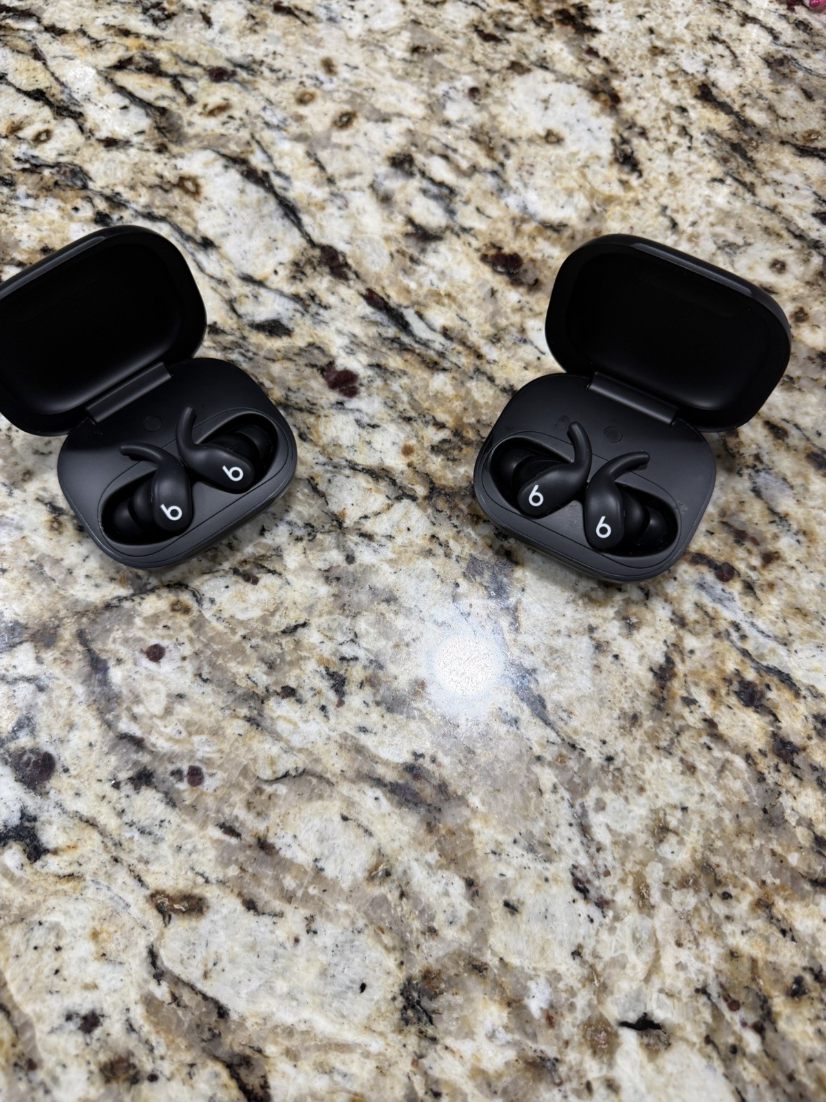 Beats Fit Pro True Wireless Bluetooth In-Ear Earbuds, Black, Double, 2.4 GHz