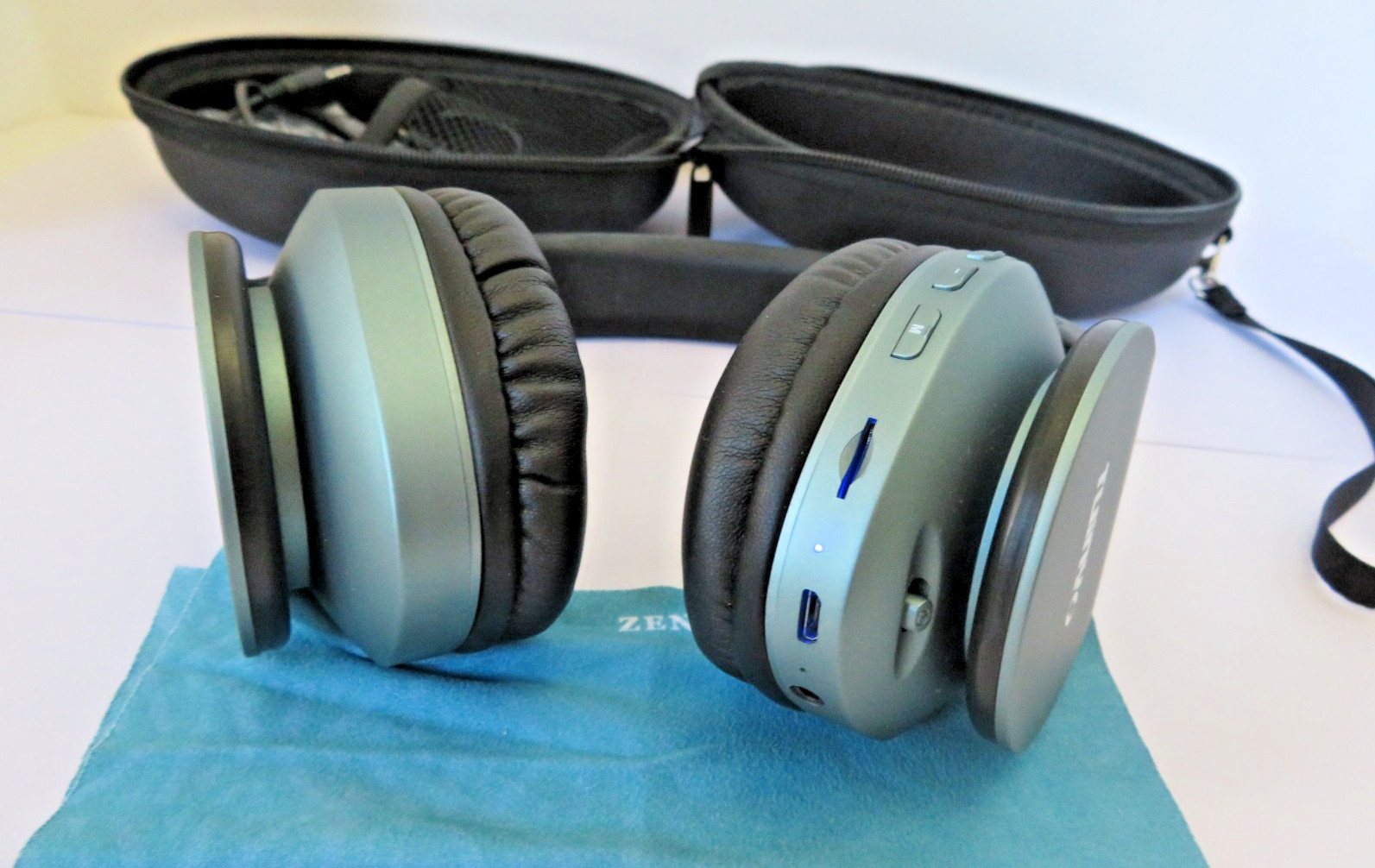 TUINYO Wireless Headphones Over Ear Bluetooth with Microphone Foldable Gray/Blue
