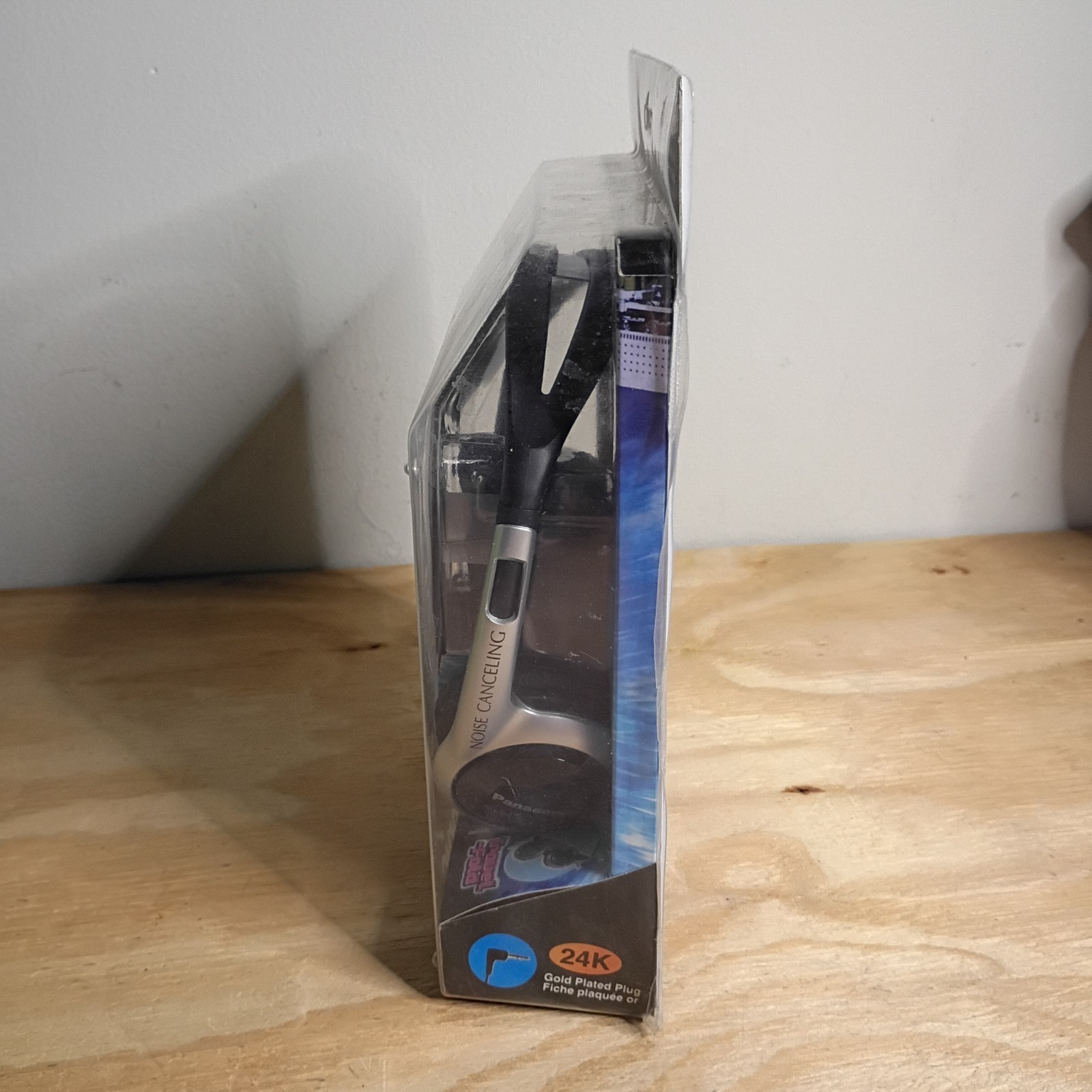 Panasonic RP-HC70 Noise Canceling Stereo Headphones Foldable Travel XBS New NOS