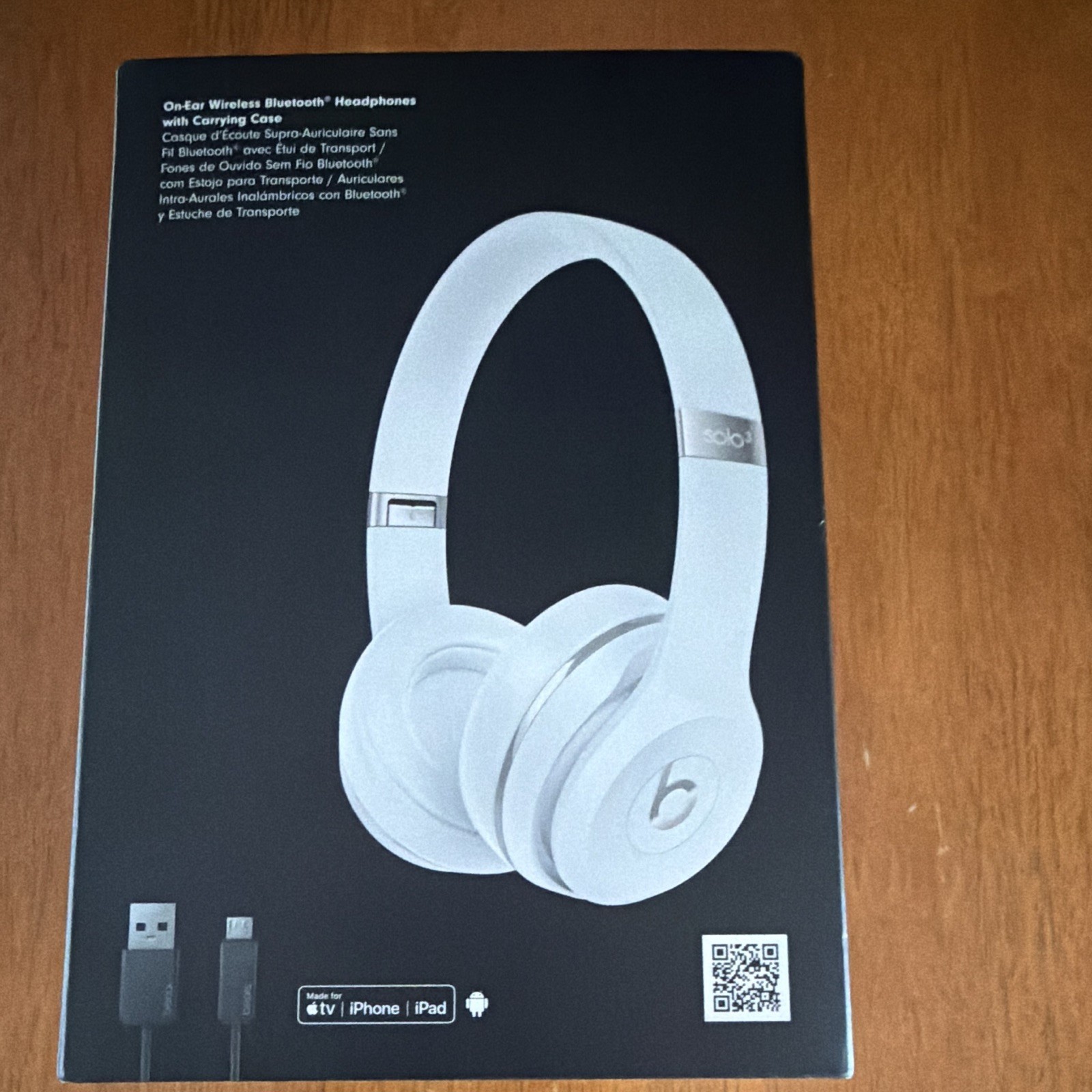 Beats Solo3 Wireless Bluetooth On-Ear Headphones w/ Mic, Satin Silver A1796