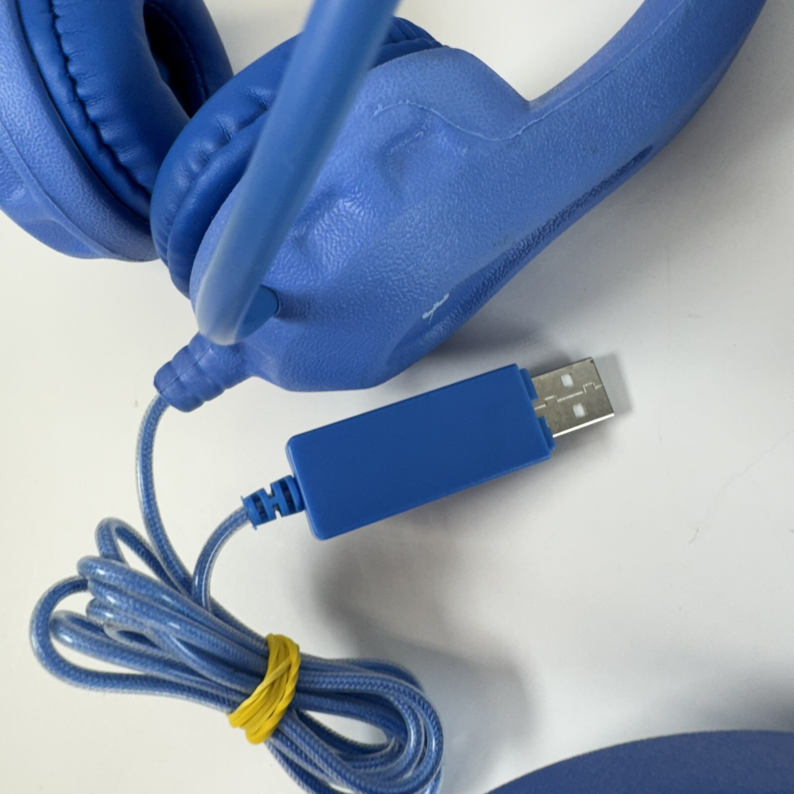 Hamilton Buhl Kids-Blu Flex-Phones Blue Kids Foam Headphones with Mic Lot of 3