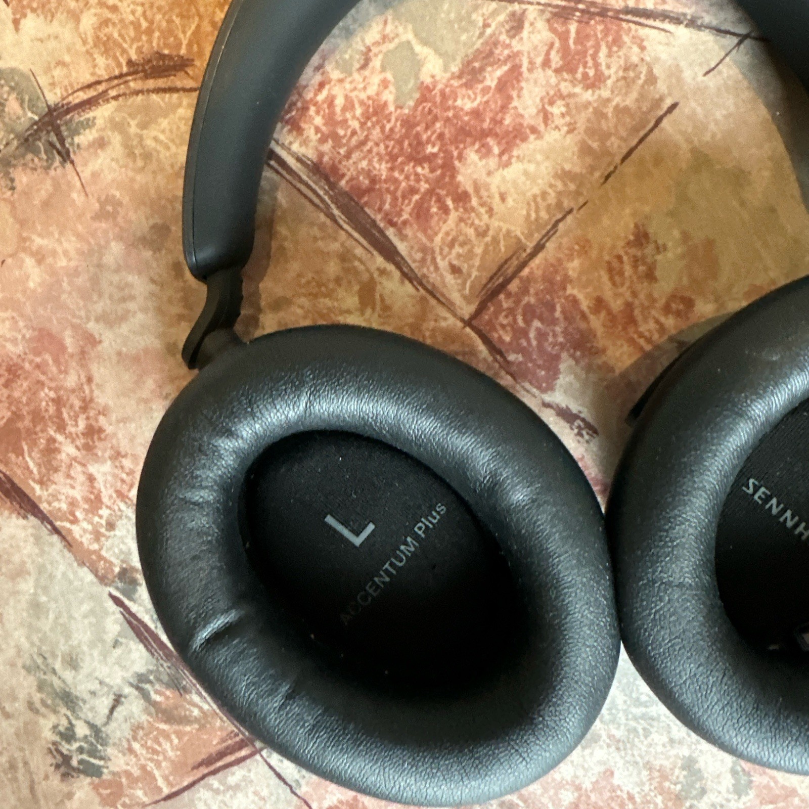 Sennheiser Accentum Plus Wireless Noise-Cancelling Over-Ear Headphones 700176