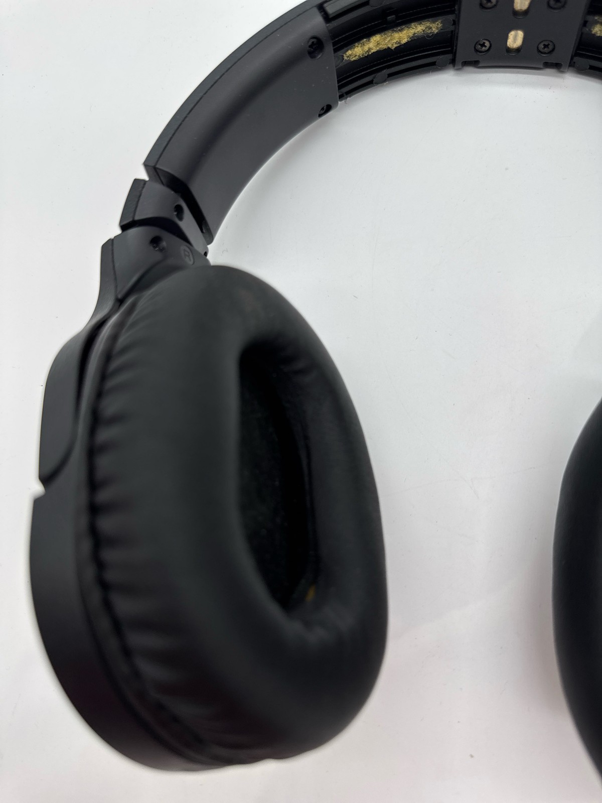 Sony WH-RF400 Wireless Over-Ear Home Theater Headphones 20hr 150ft RF Black