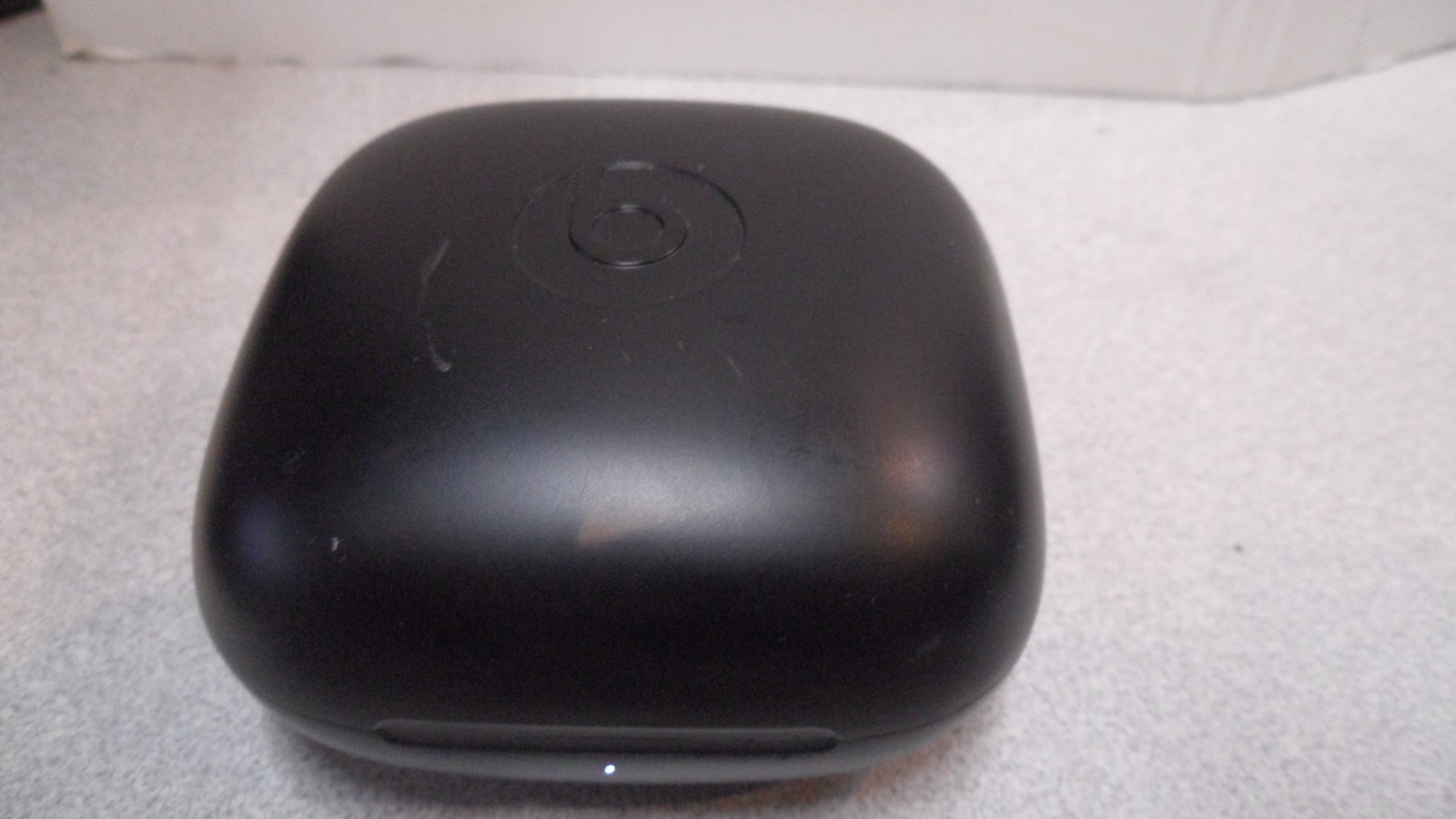 Beats by Dre Powerbeats Pro Replacement Charging CASE A2078 -Black‎