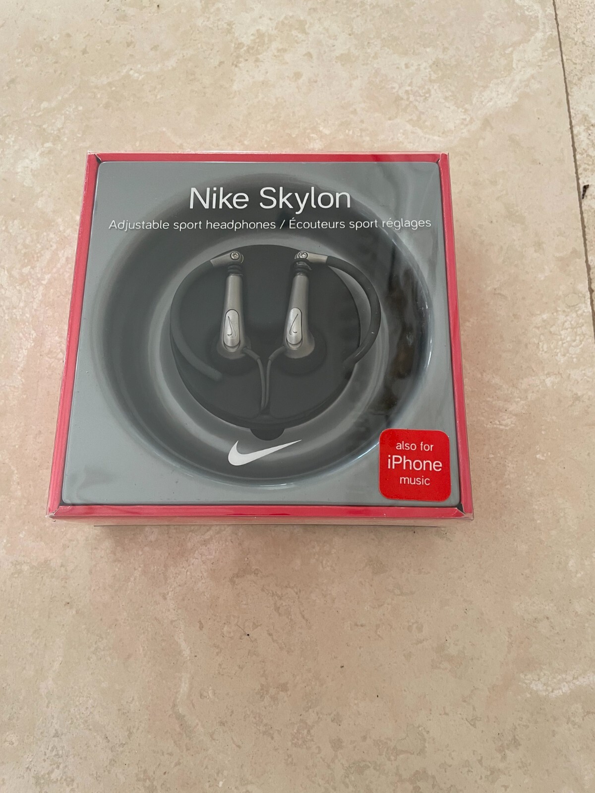 Nike HJ080 Skylon Flight Metal 3-way Sport Headphones Earbuds NEW
