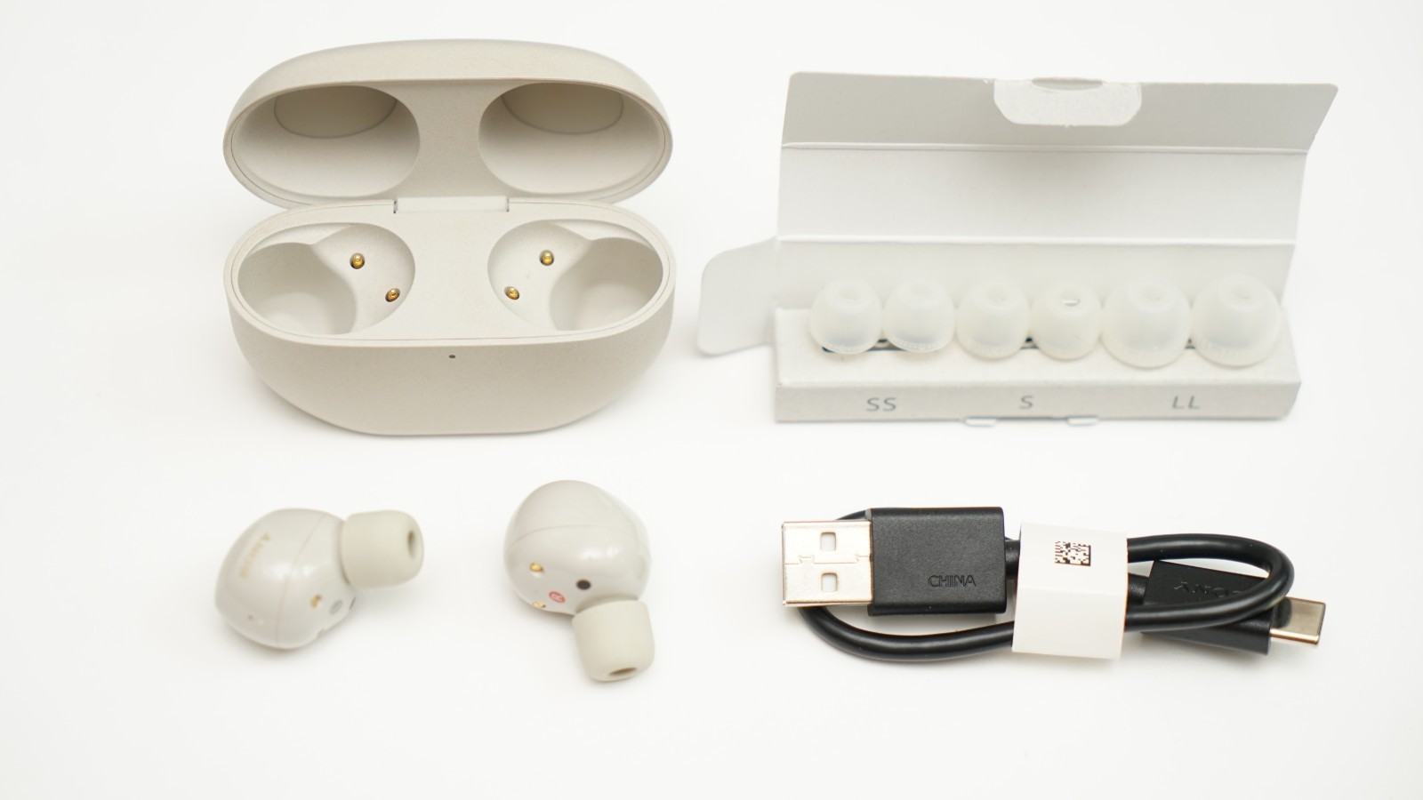 SONY WF-1000XM5/S Headphones Bluetooth Noise Canceling WF-1000XM5 Silver/Beige