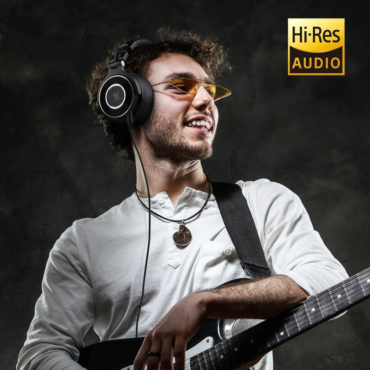Noise-Isolating Professional Headphones for Recording, Mixing & Mastering