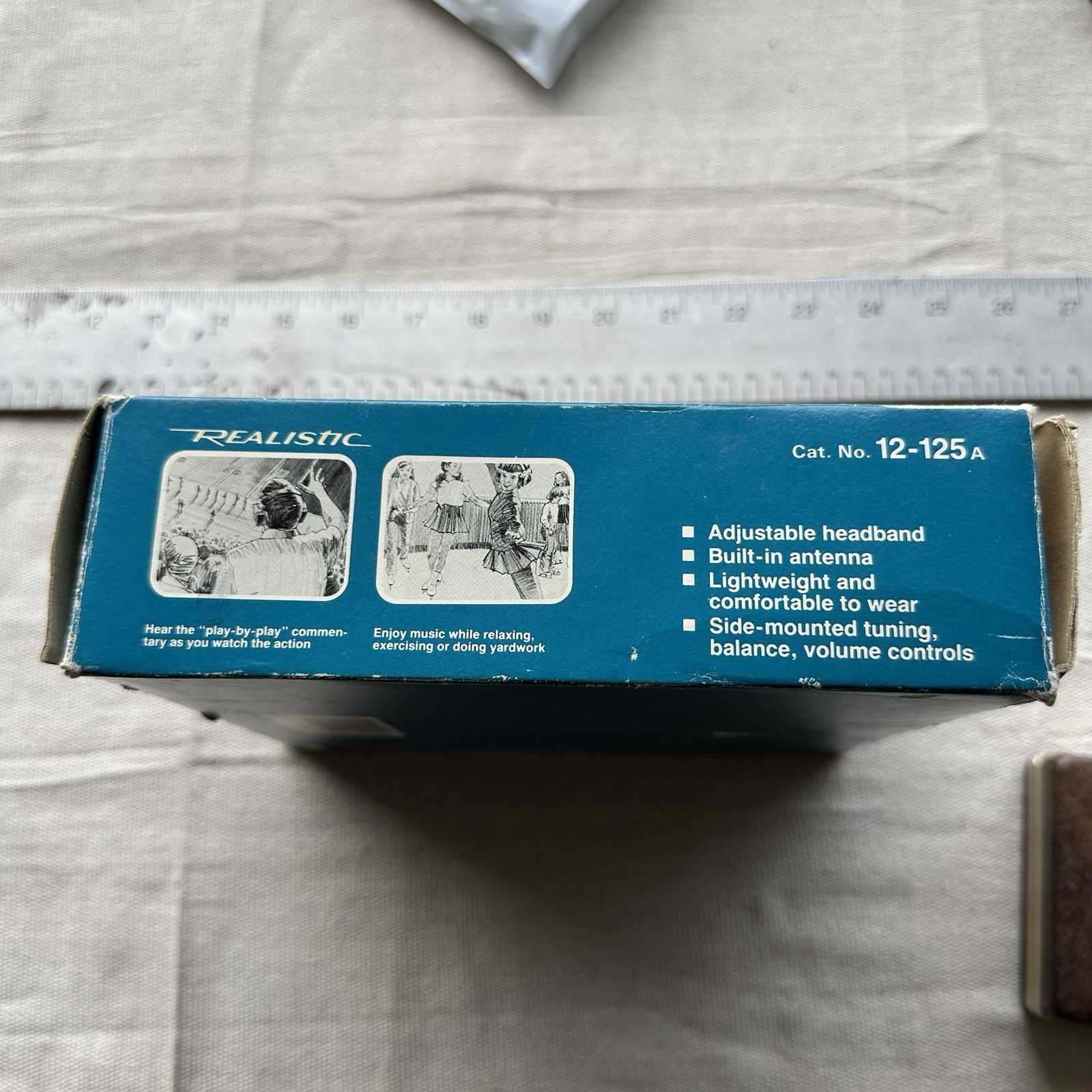 Realistic 12-125a AM/FM Stereo Mate Headphone Appears Unused