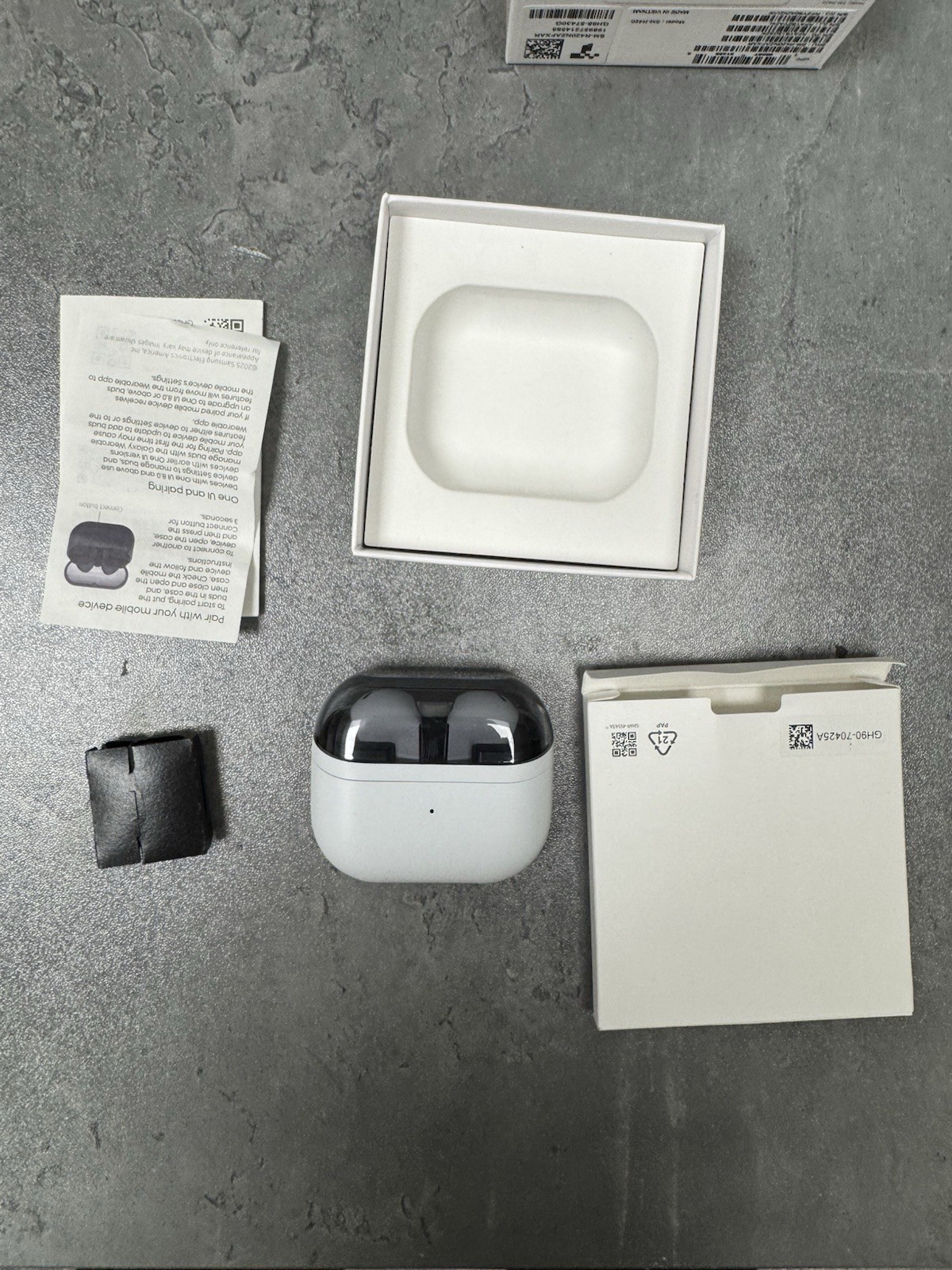 Samsung Galaxy Buds3 FE SM-R420 Wireless Bluetooth Earbuds Earphones ANC- Gray