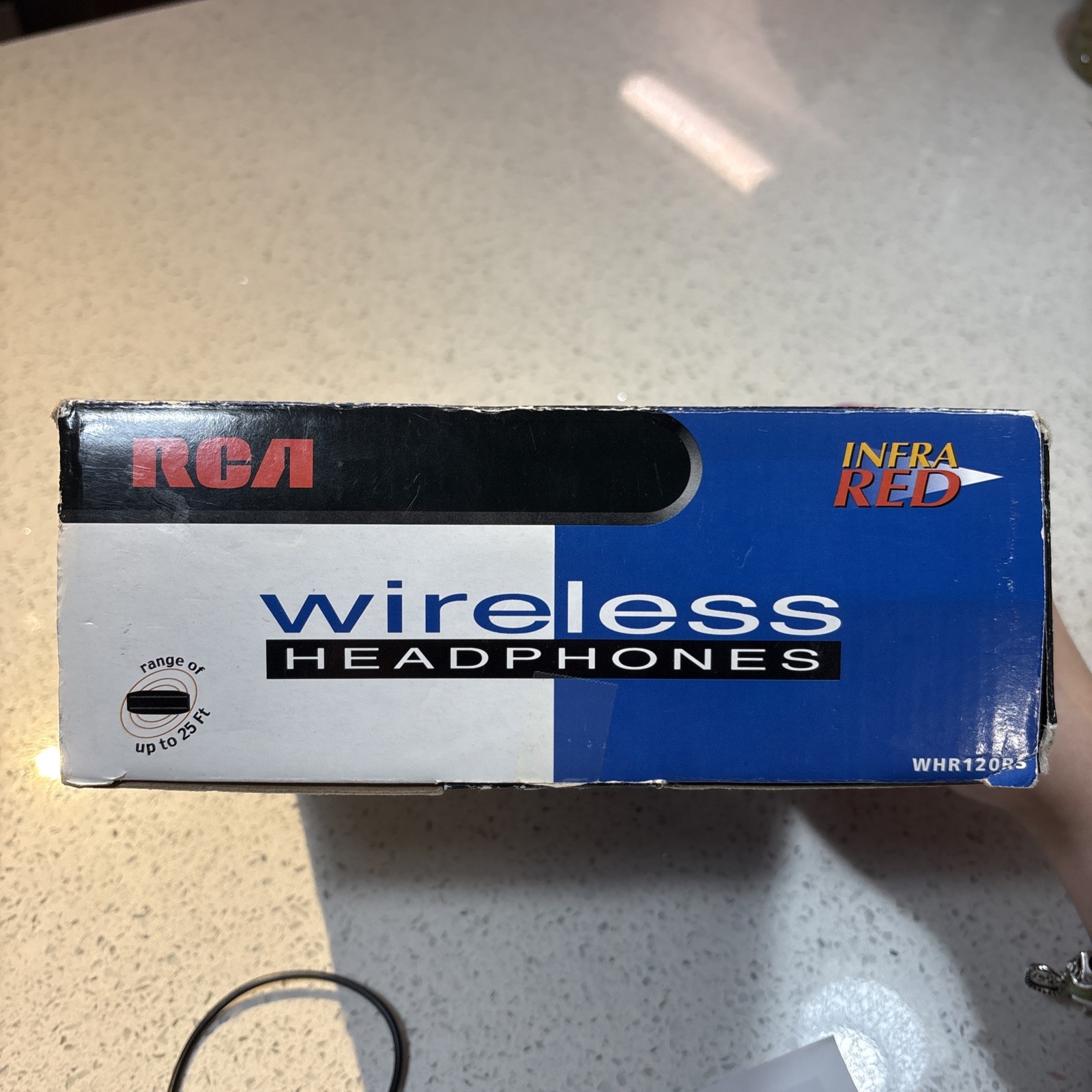 Vintage 2001 RCA WHR120RS Wireless Over Ear Headphones Infra Red New Open Box