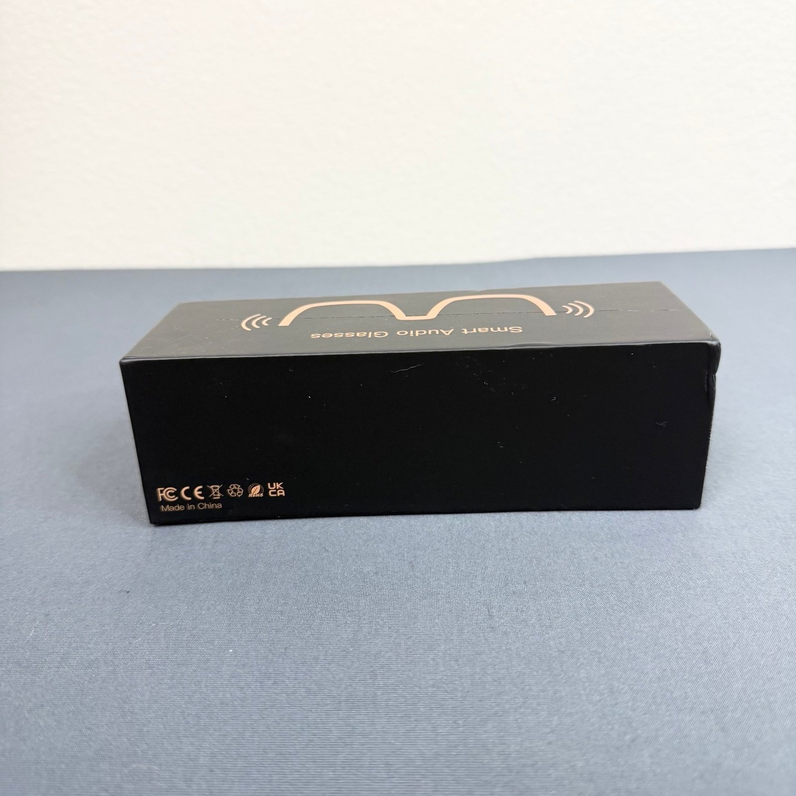 Smart Audio Glasses – Music, Calls & Voice Assistant (New in Box)