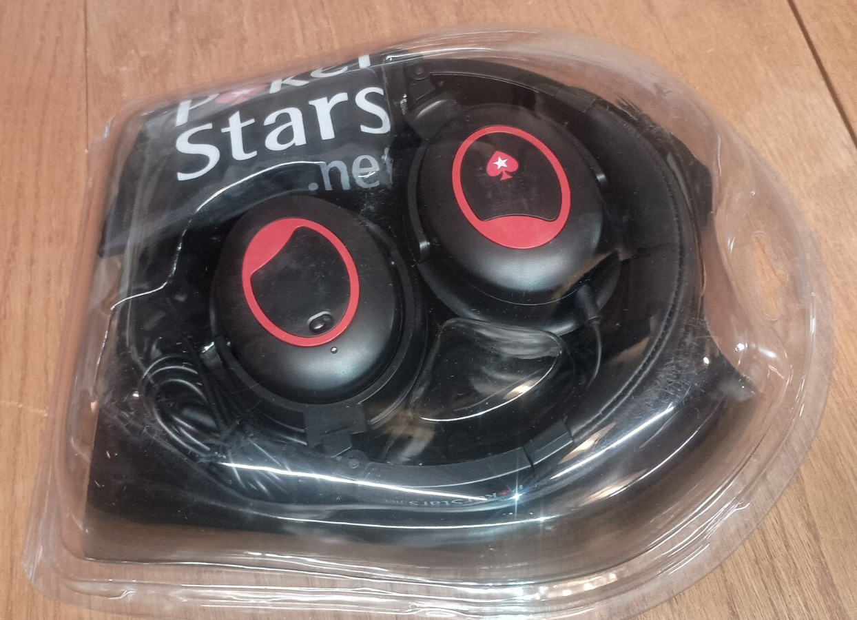 Lot of 11: PokerStars.Net Special Edition DJ Style Headphones Collectable