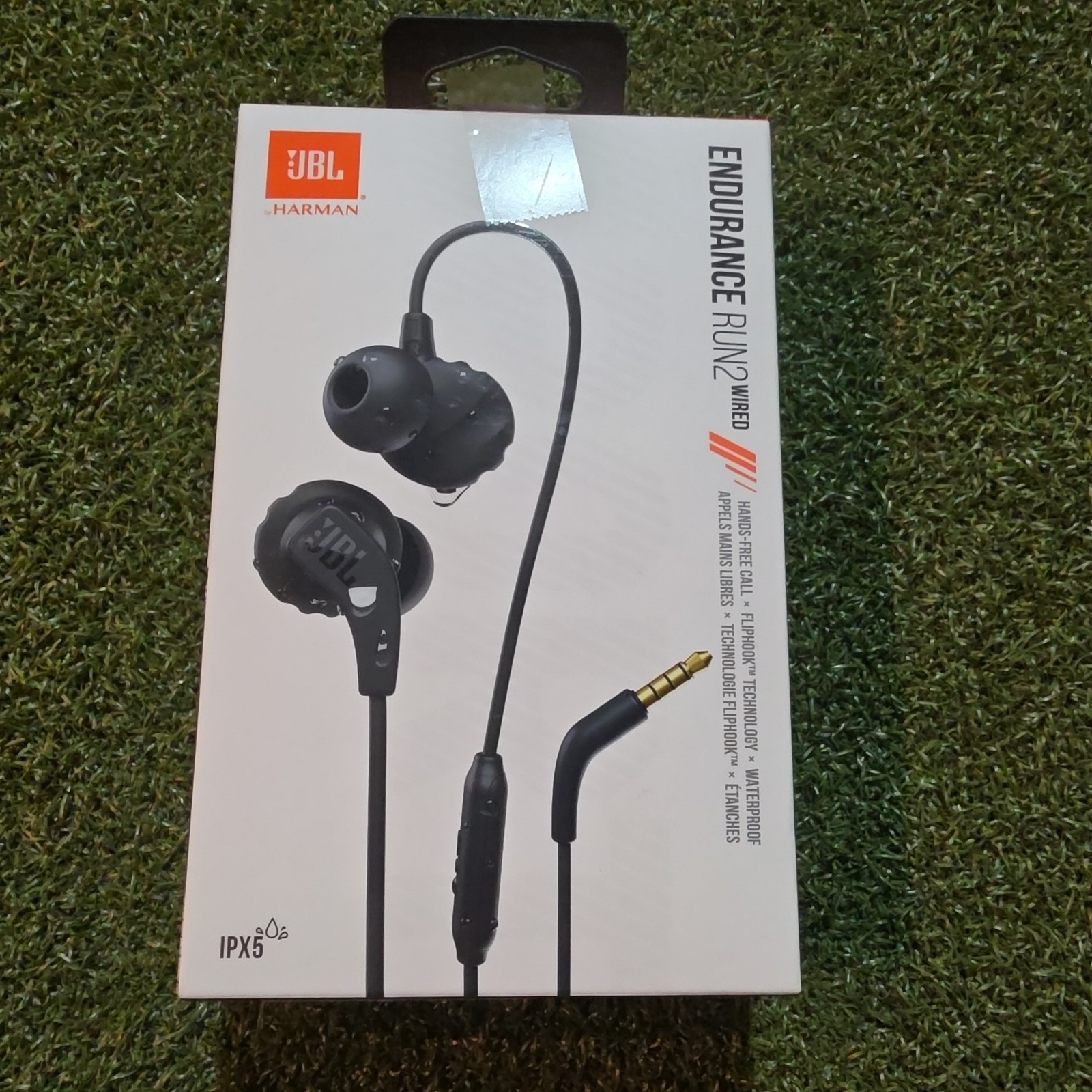 JBL Endurance Run2 Wired Headphones with Microphone – Black