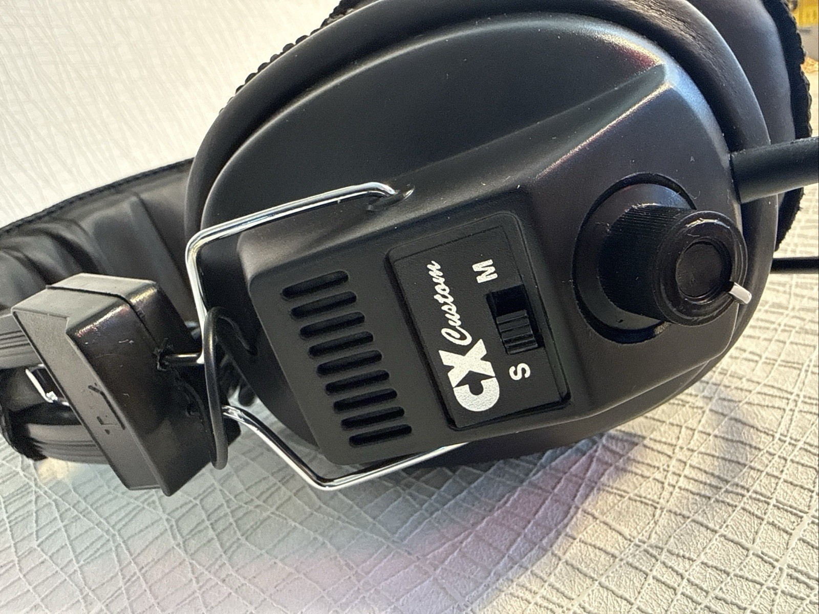 CX Custom Vintage Over Ear Stereo Headphones Wired Volume Control Retro