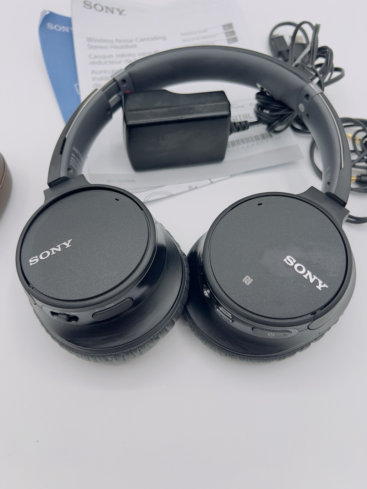 Sony WH-CH700N Noise Canceling Paww Silksound Foldable Both Bluetooth Wireless