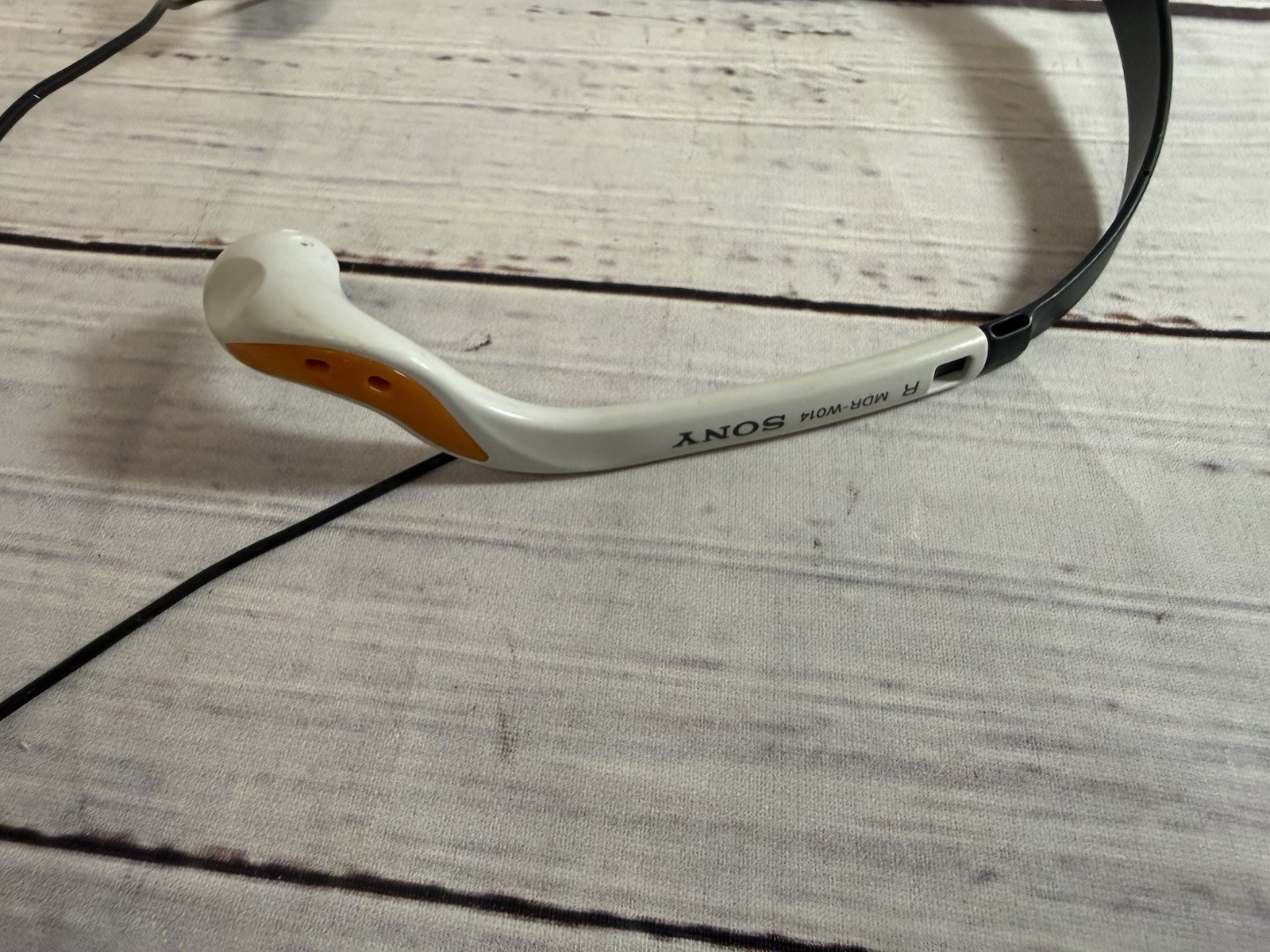 Sony MDR-W014 Headphones Lightweight Headband – Tested and Working!