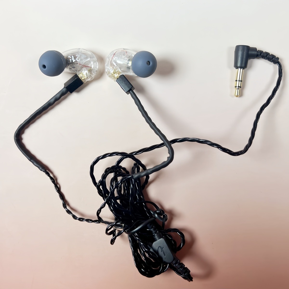Shure SE215 Sound Isolating In-Ear Headphones 3.5mm wired Earphones Black/Clear