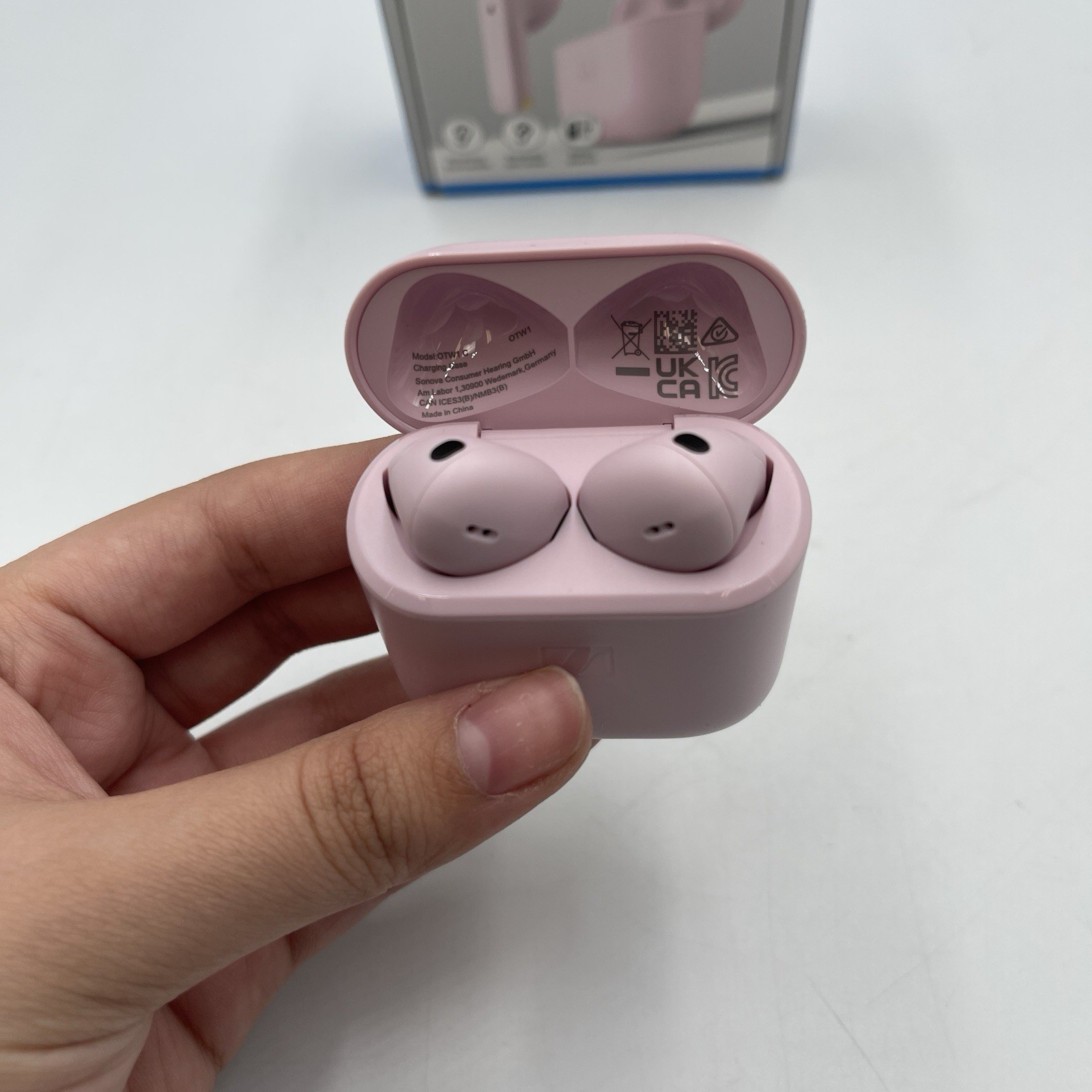 Sennheiser ACCENTUM Open Wireless Earbuds – Pink