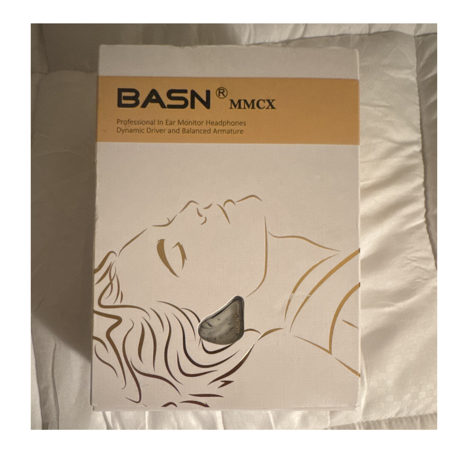 BASN MMCX Triple Driver In-Ear Monitor Earbuds 3.5mm Noise Isolating White