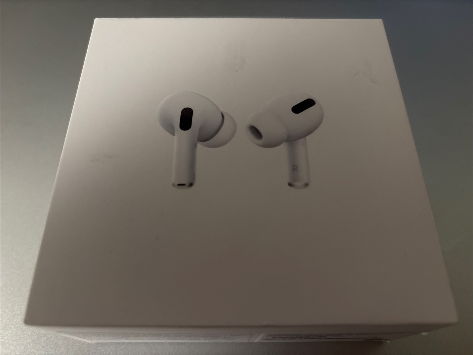 NICE Apple AirPods Pro 1st Gen Ear Buds Complete Set A2084 A2083 A2190 MWP22AM/A