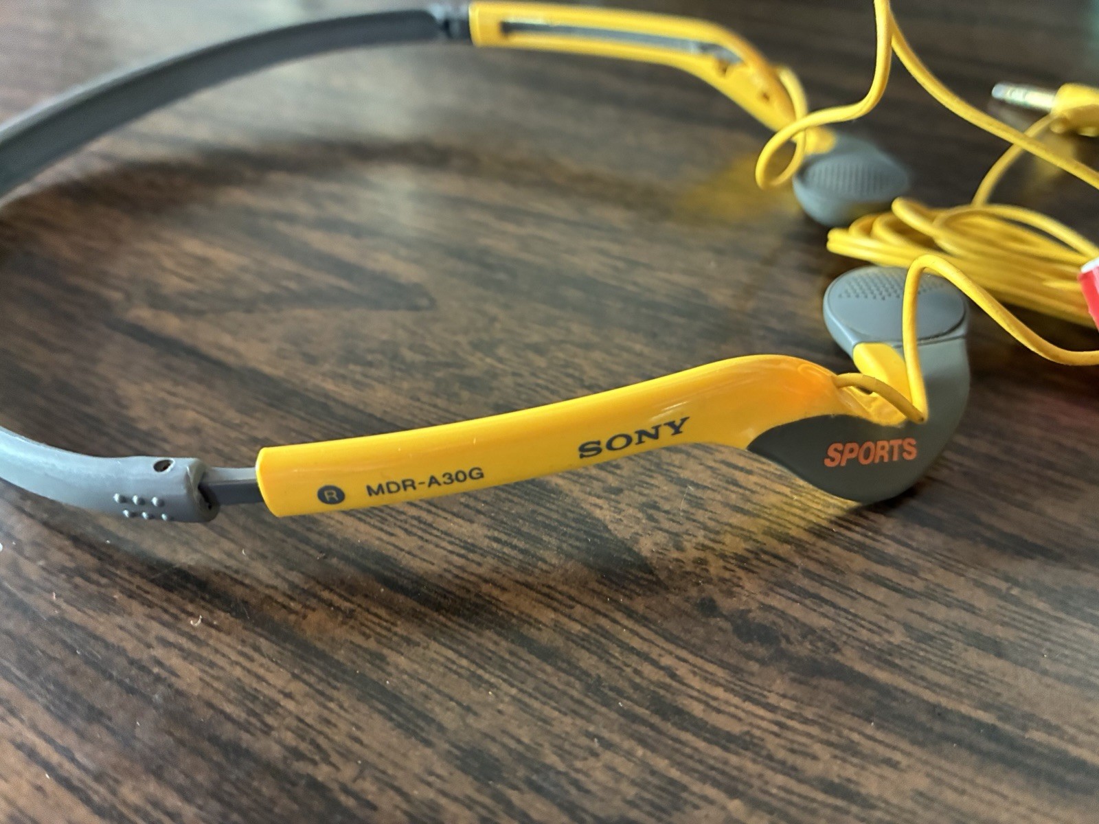 Vintage SONY Sports MDR-A30G Foldable Yellow Gray Headphones